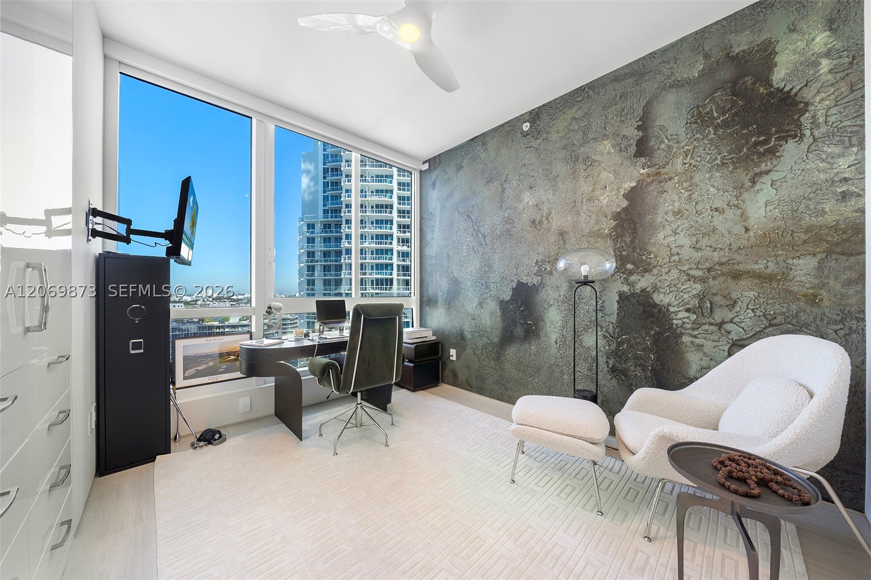 image Continuum South Beach South Tower26