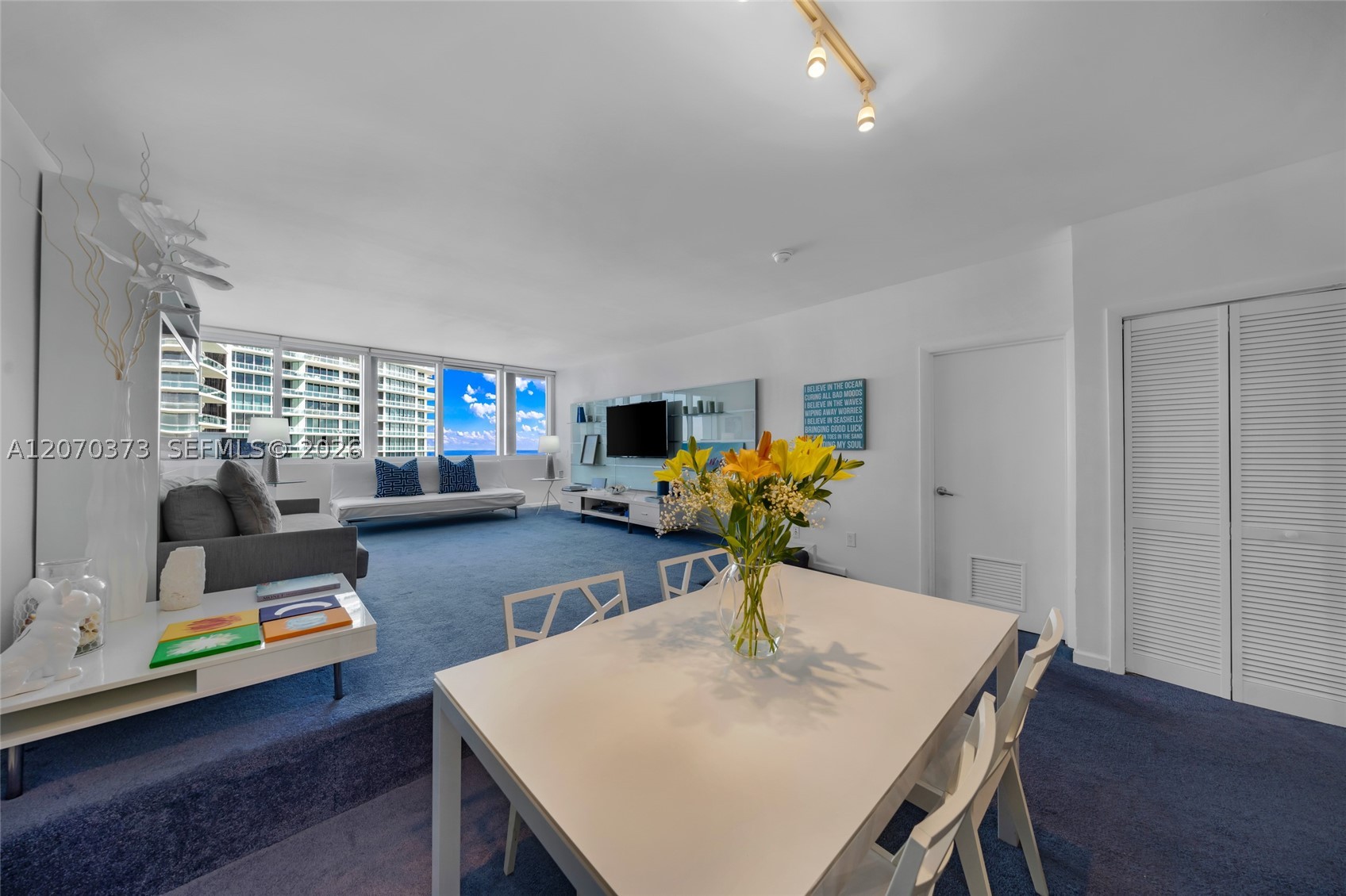 image Harbour House6