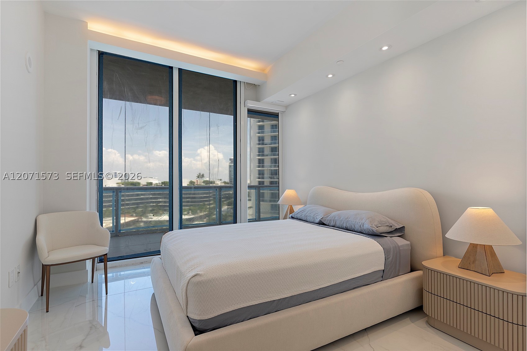 image Continuum South Beach South Tower34
