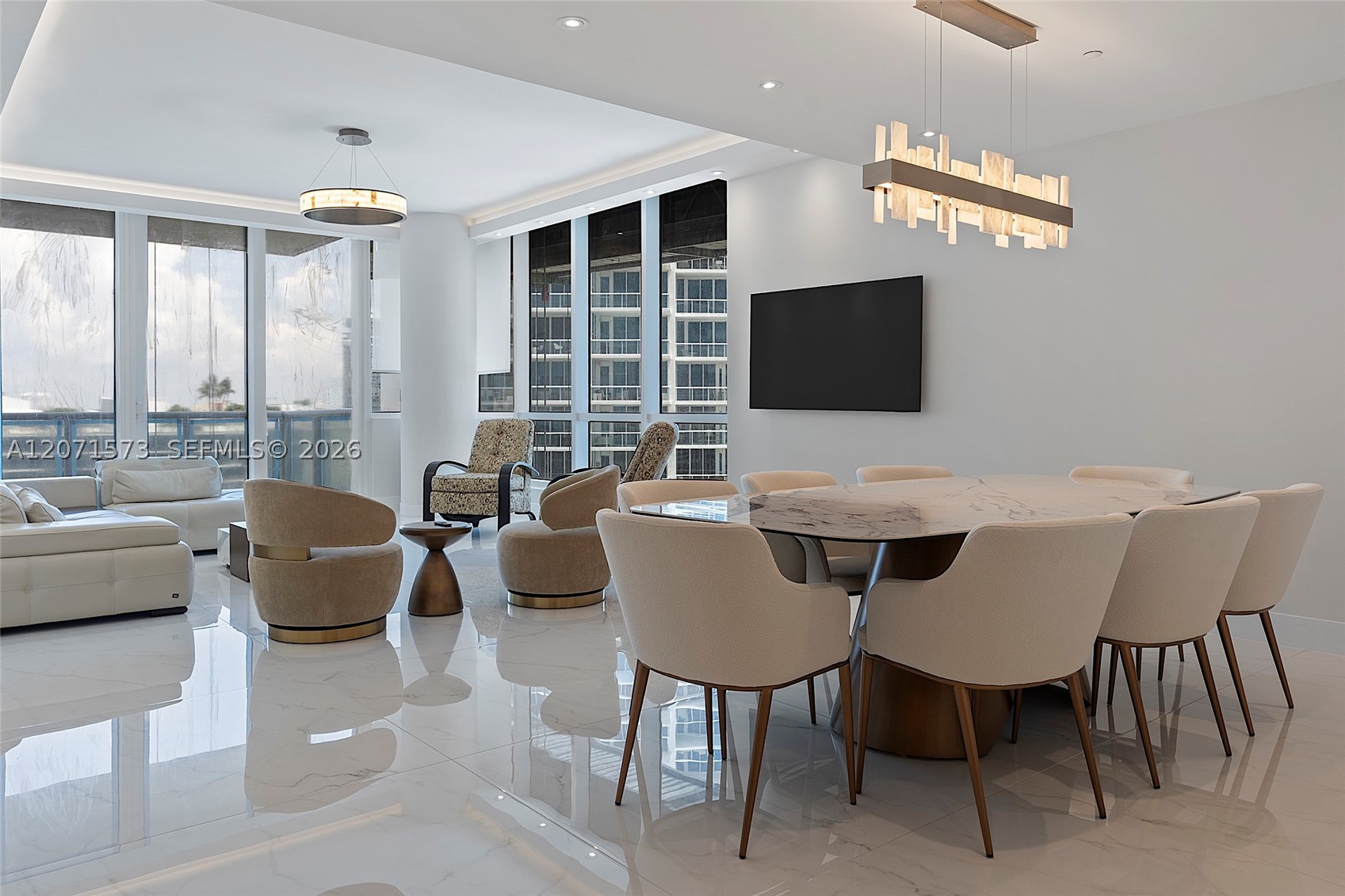 image Continuum South Beach South Tower8