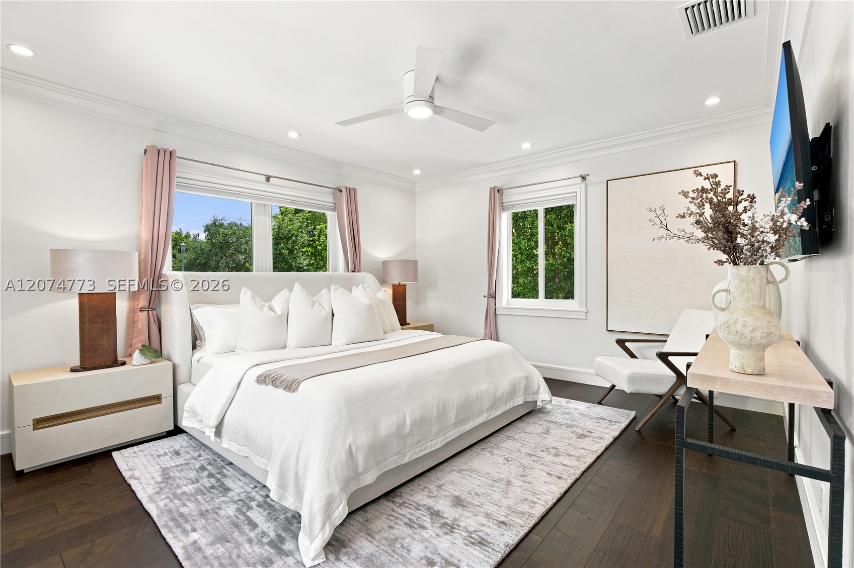 3267 Riviera Dr Coral Gables, FL 33134