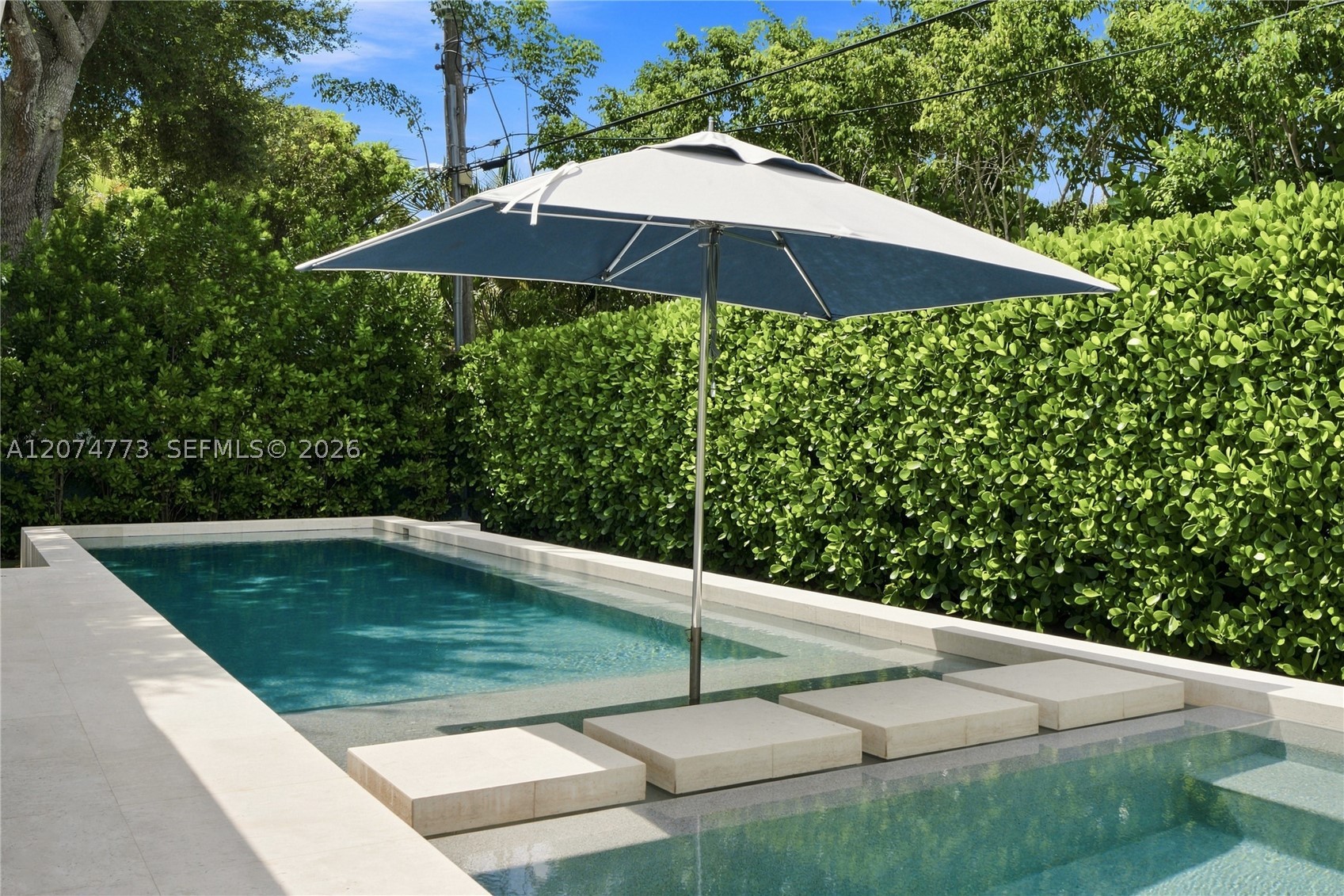 3267 Riviera Dr Coral Gables, FL 33134