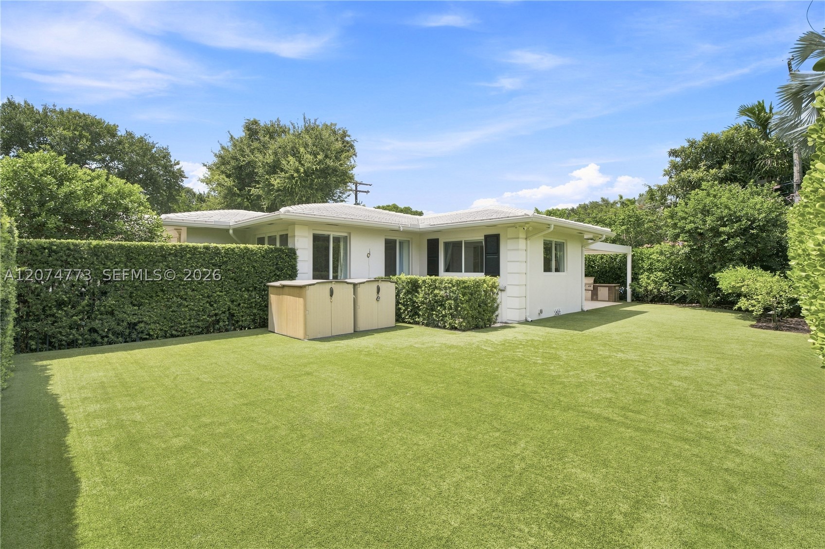 3267 Riviera Dr Coral Gables, FL 33134