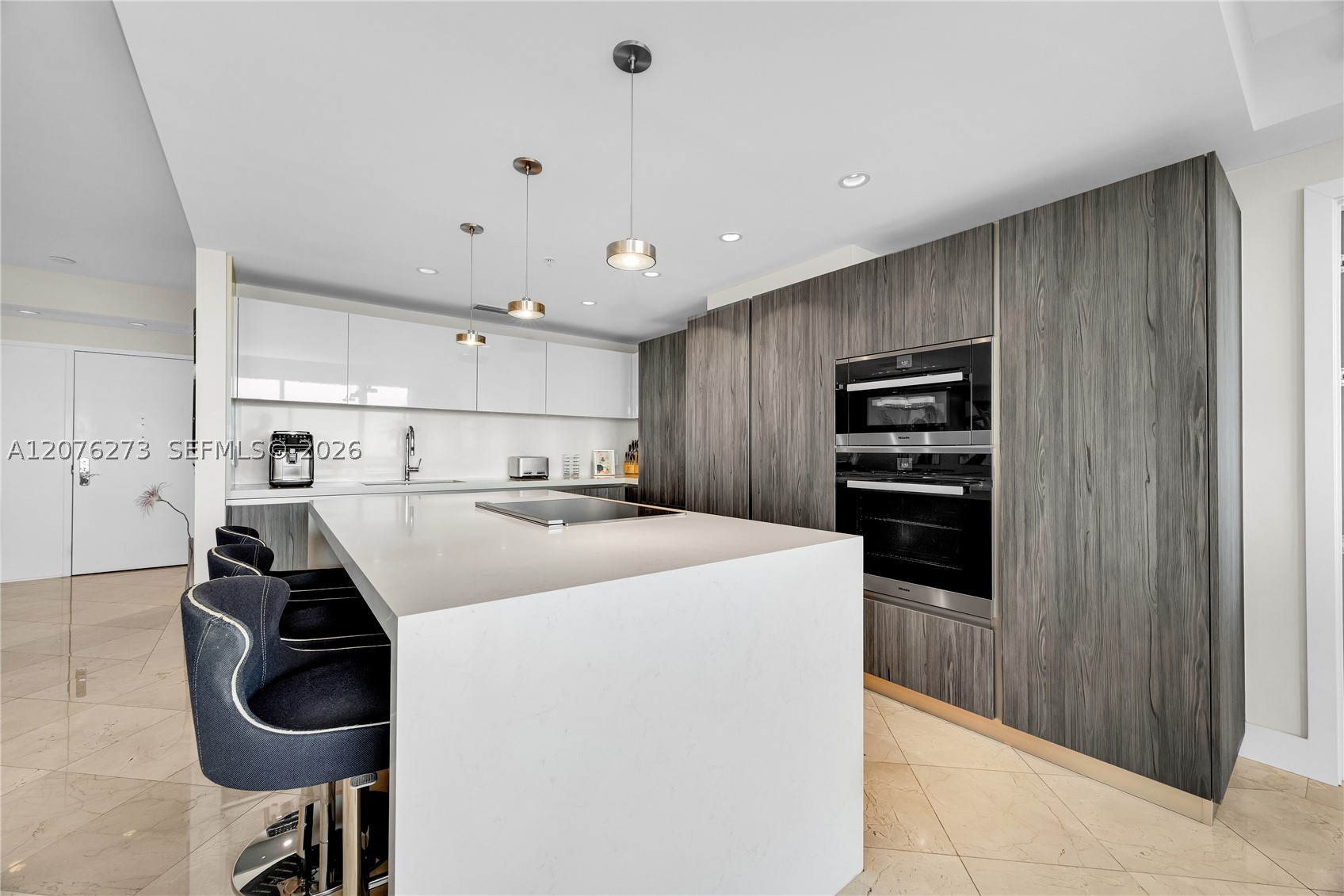 3400 SW 27th Ave #902 Miami, FL 33133