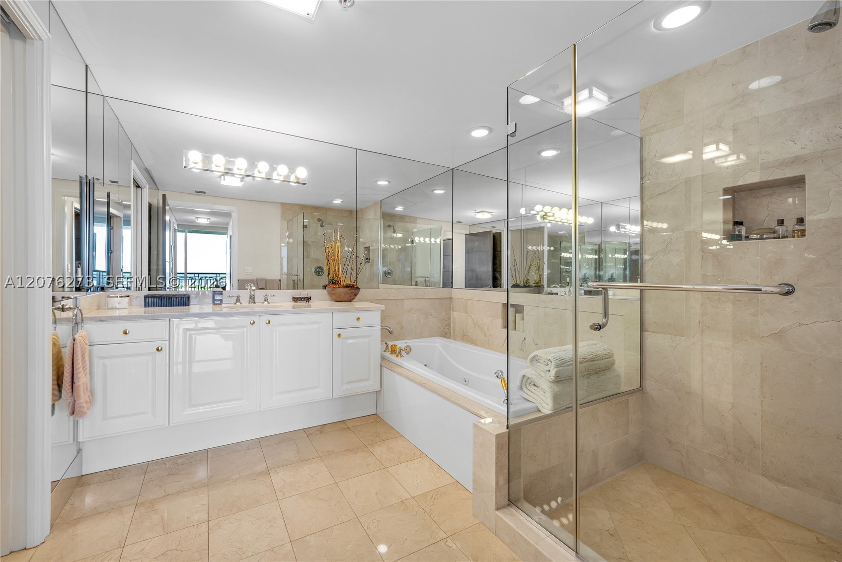 3400 SW 27th Ave #902 Miami, FL 33133