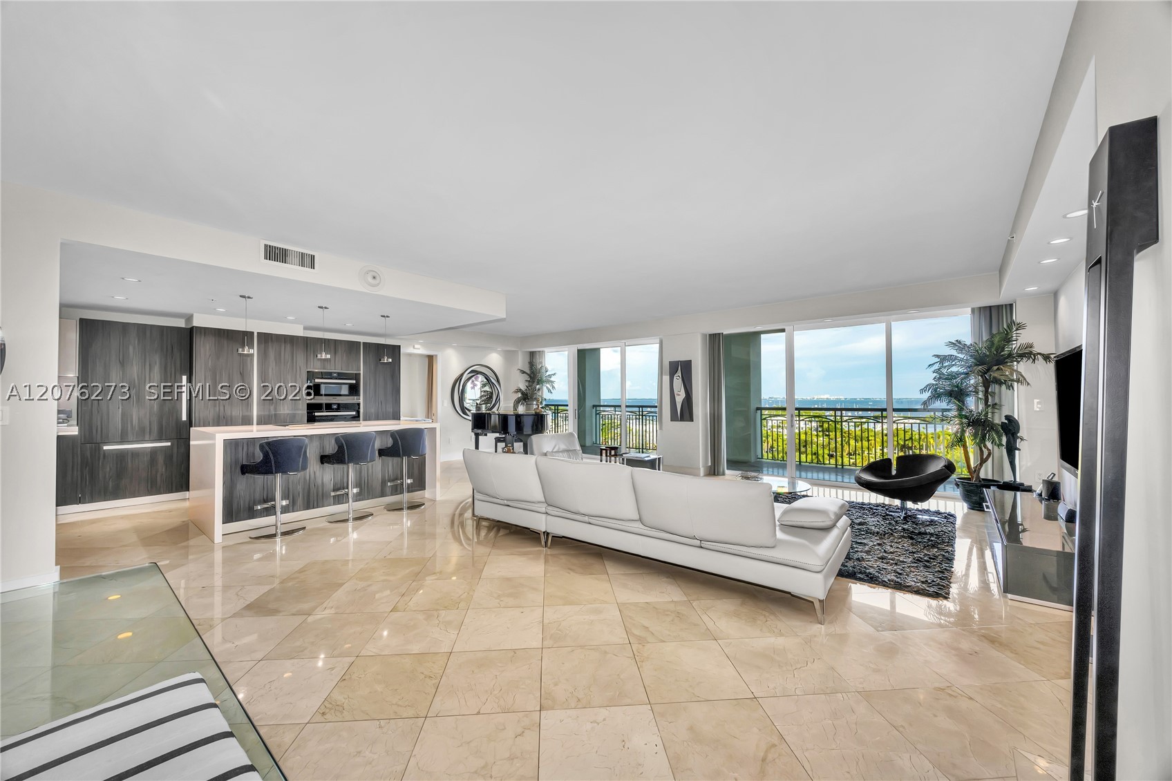 3400 SW 27th Ave #902 Miami, FL 33133