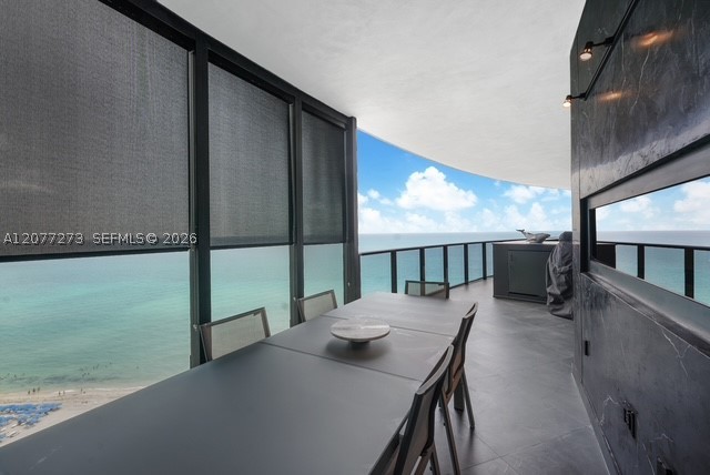 18555 Collins Ave #1605 Sunny Isles Beach, FL 33160