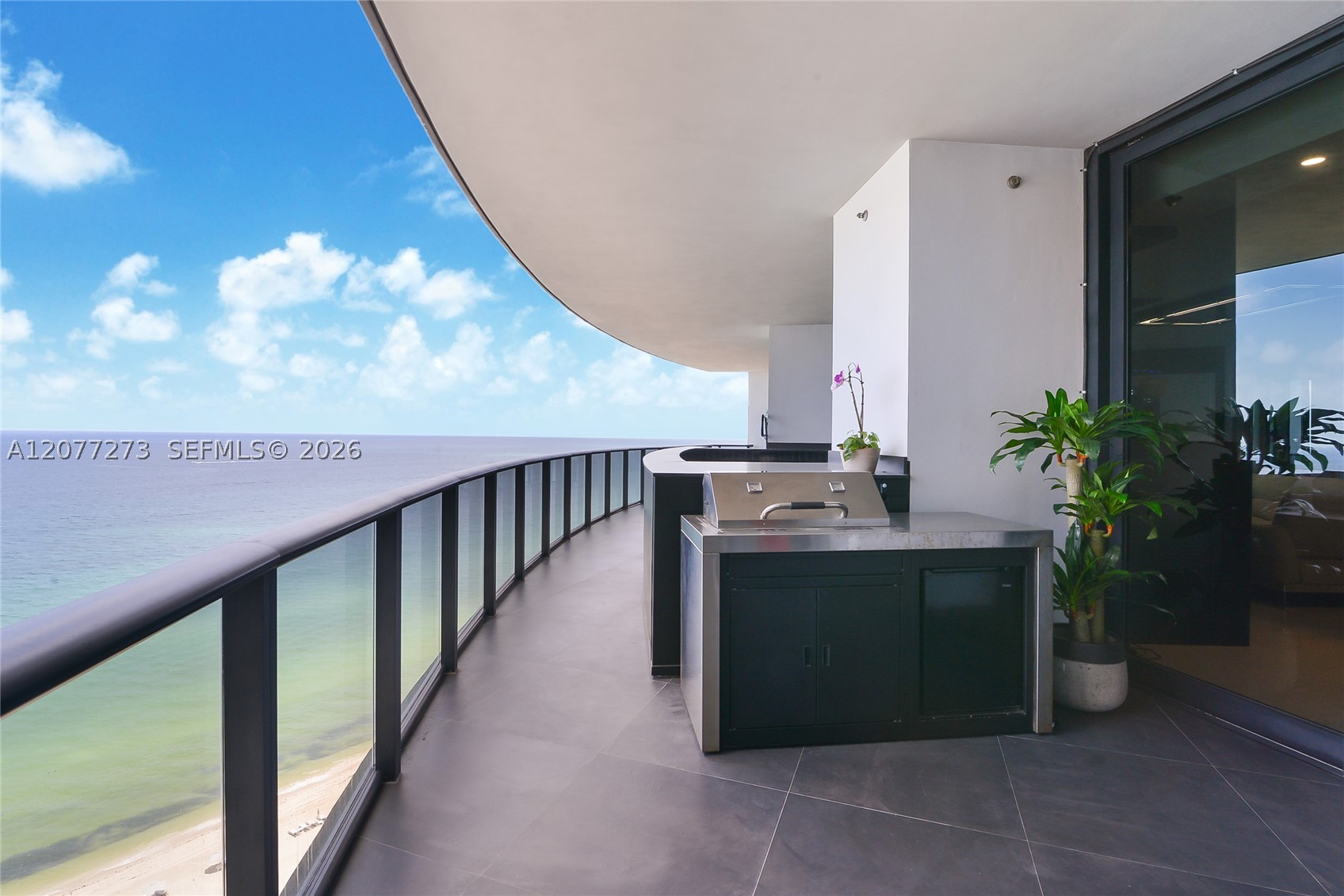 18555 Collins Ave #1605 Sunny Isles Beach, FL 33160