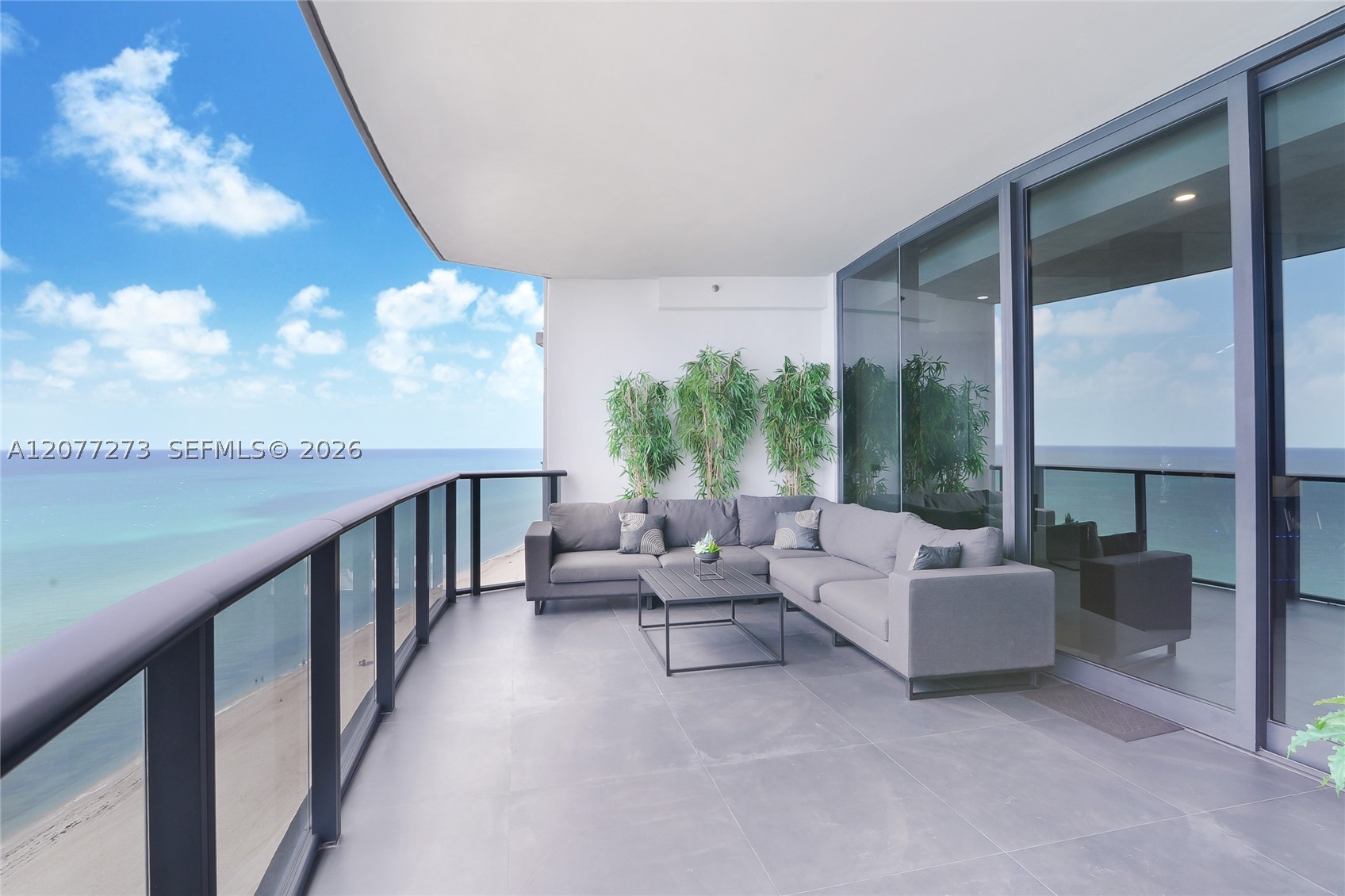 18555 Collins Ave #1605 Sunny Isles Beach, FL 33160