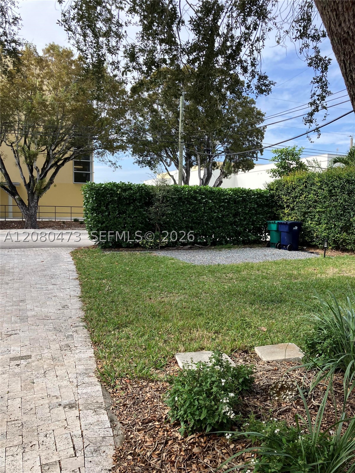 5495 SW 68th Ave Miami, FL 33155
