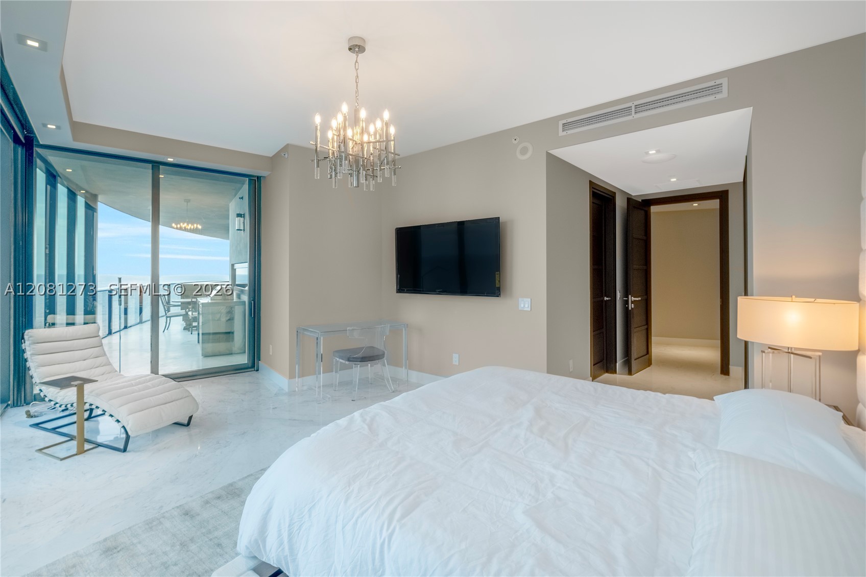 18555 Collins Ave #1505 Sunny Isles Beach, FL 33160