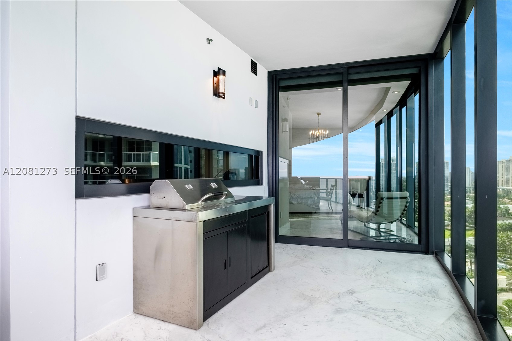 18555 Collins Ave #1505 Sunny Isles Beach, FL 33160