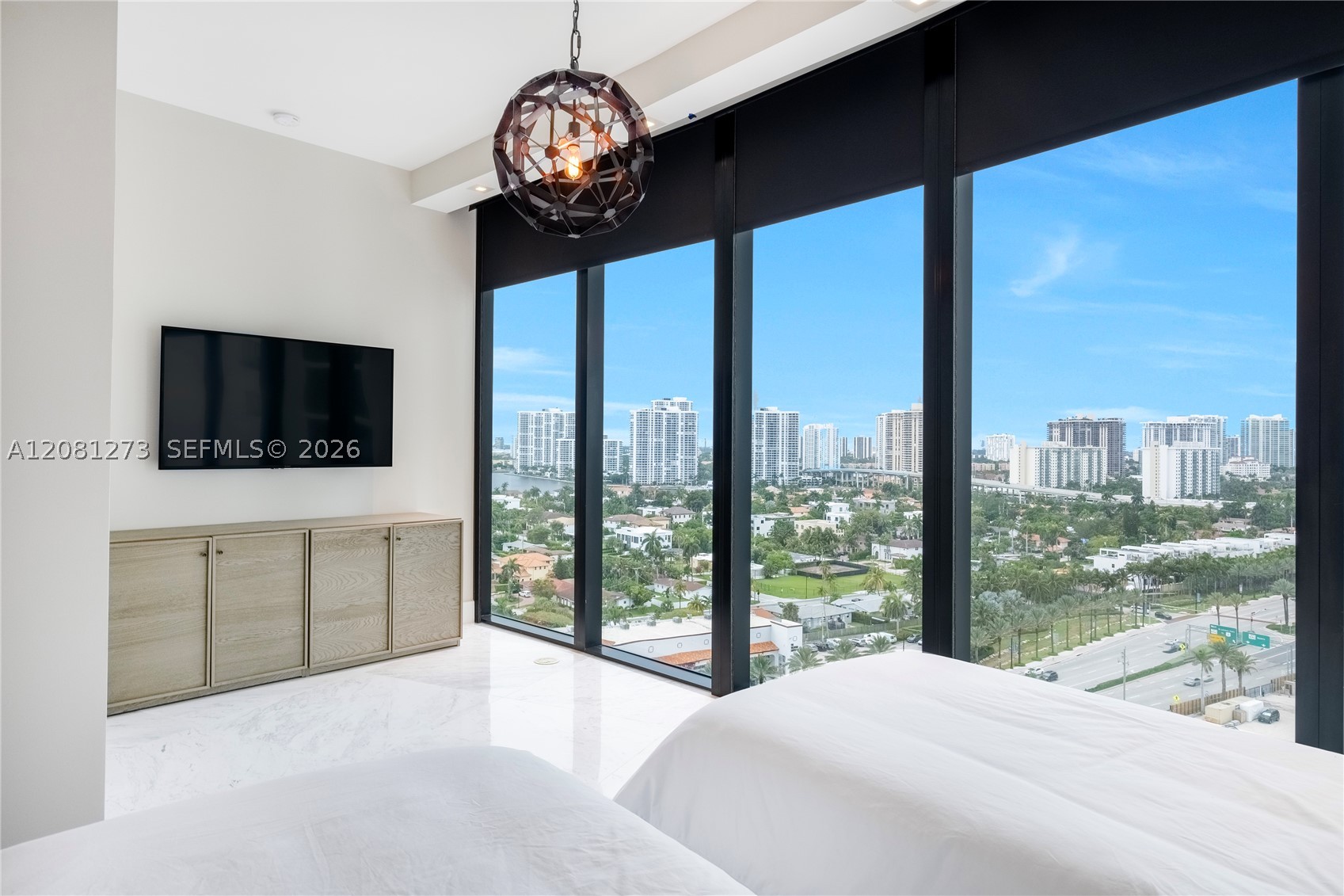 18555 Collins Ave #1505 Sunny Isles Beach, FL 33160
