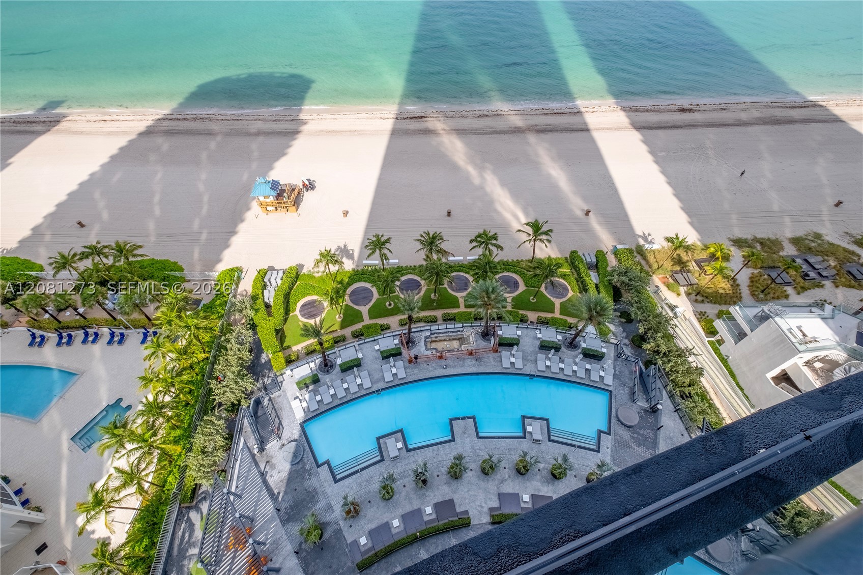 18555 Collins Ave #1505 Sunny Isles Beach, FL 33160