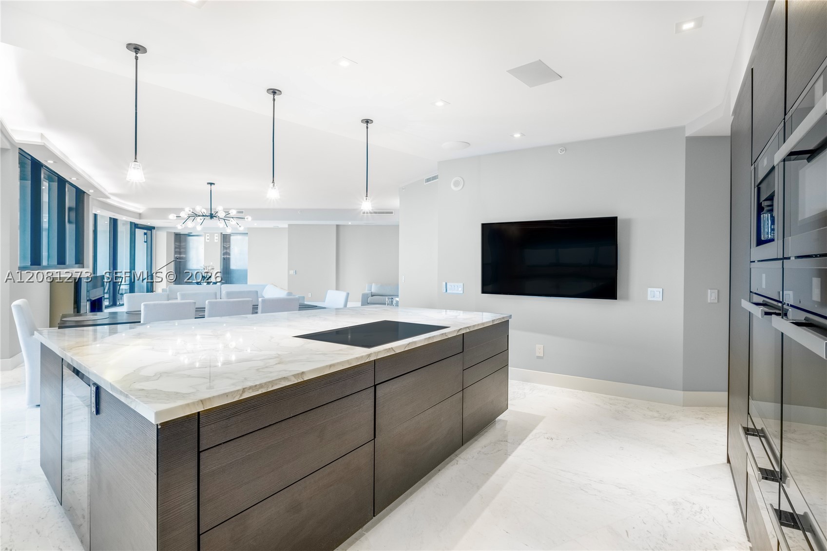 18555 Collins Ave #1505 Sunny Isles Beach, FL 33160