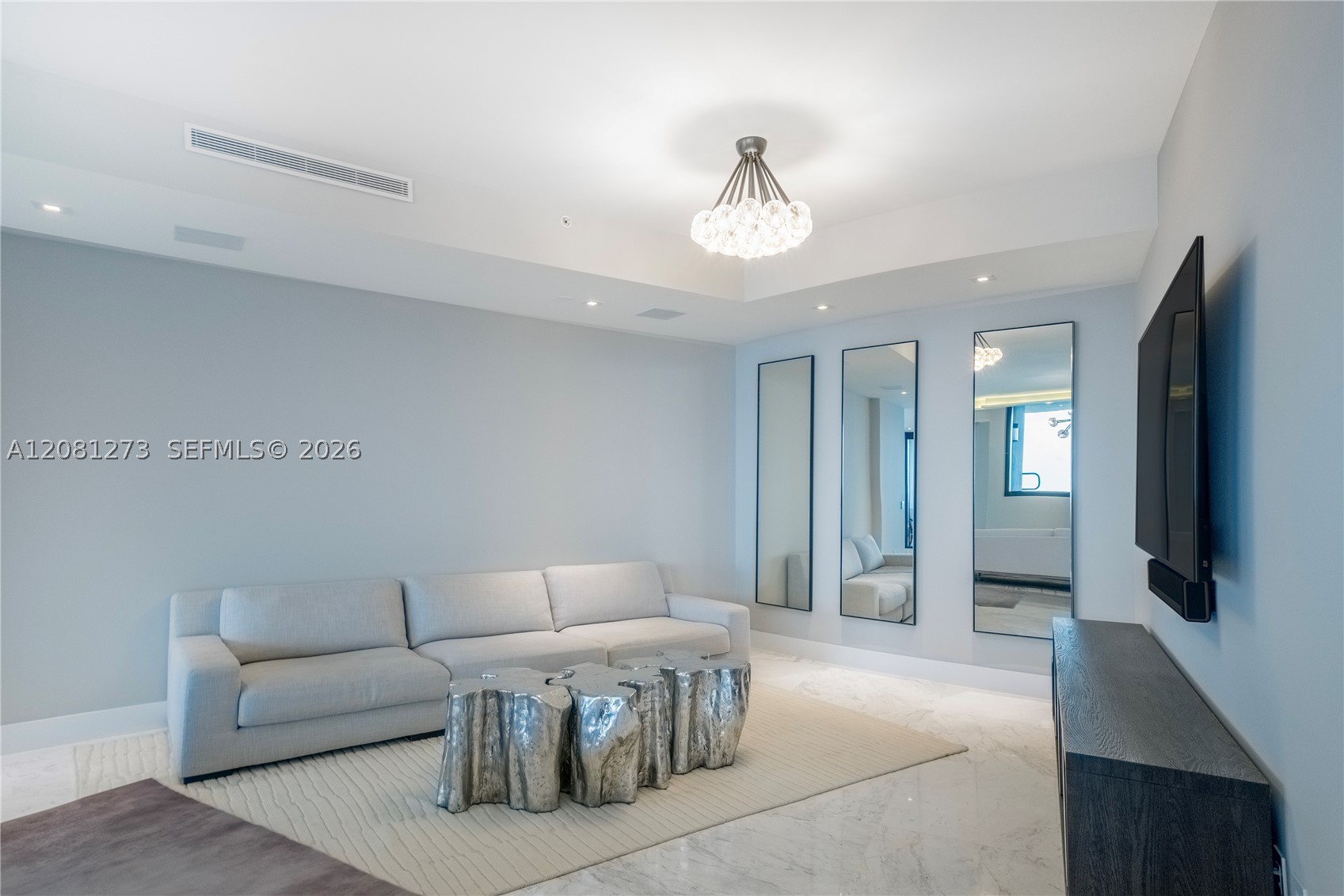 18555 Collins Ave #1505 Sunny Isles Beach, FL 33160