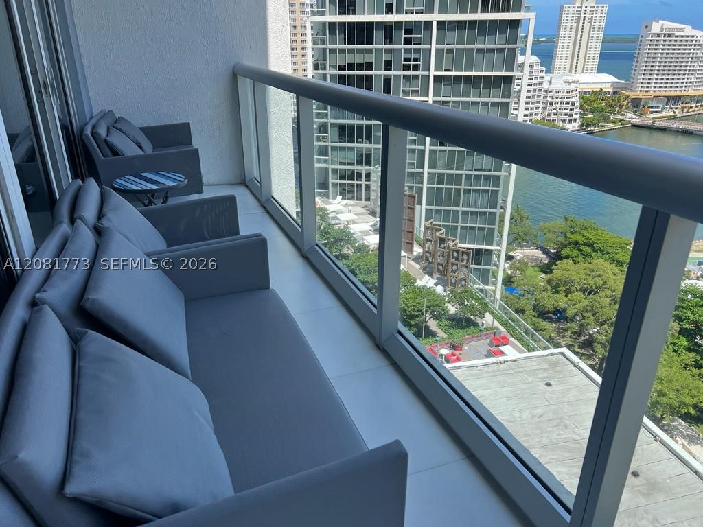 image Icon Brickell III (W Miami)10