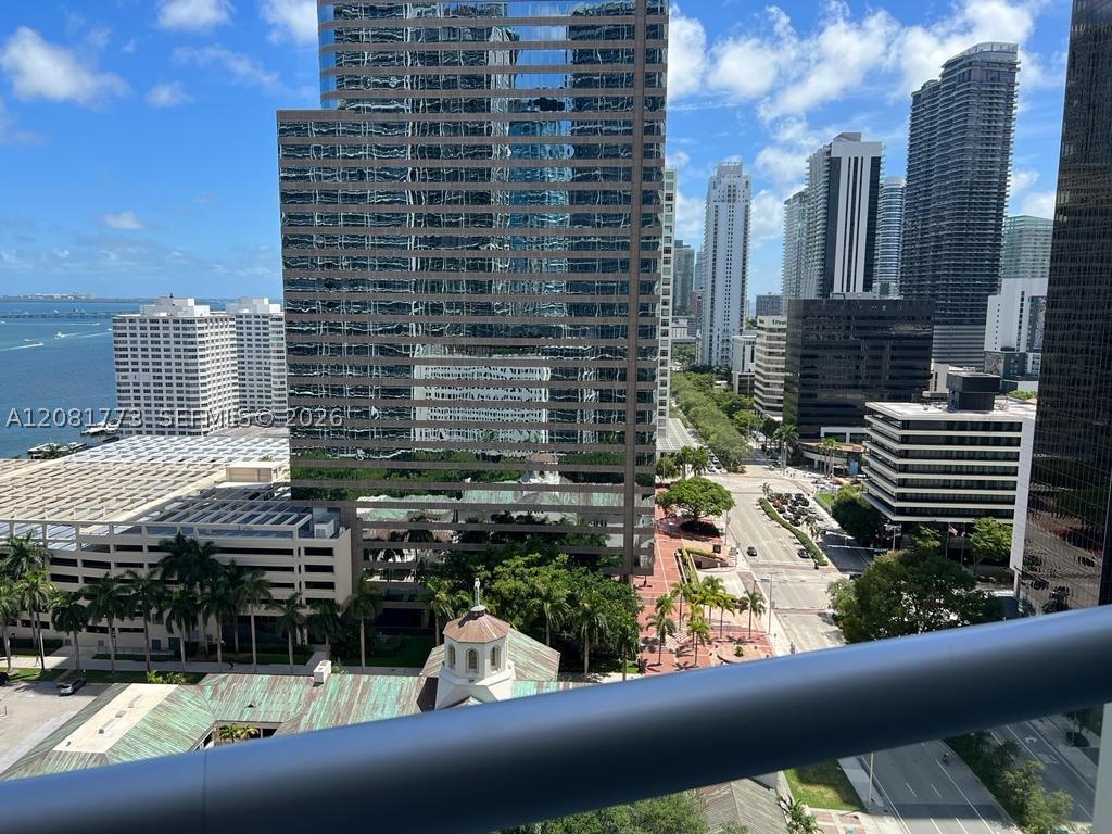 image Icon Brickell III (W Miami)8