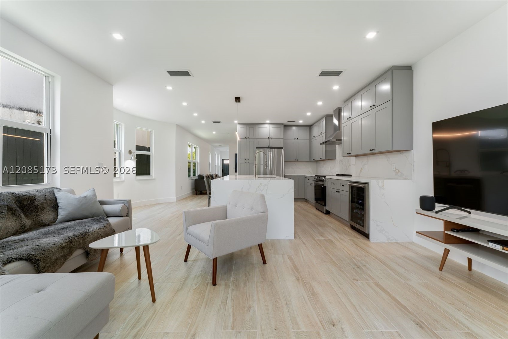 3125 Paola Dr Miami, FL 33133