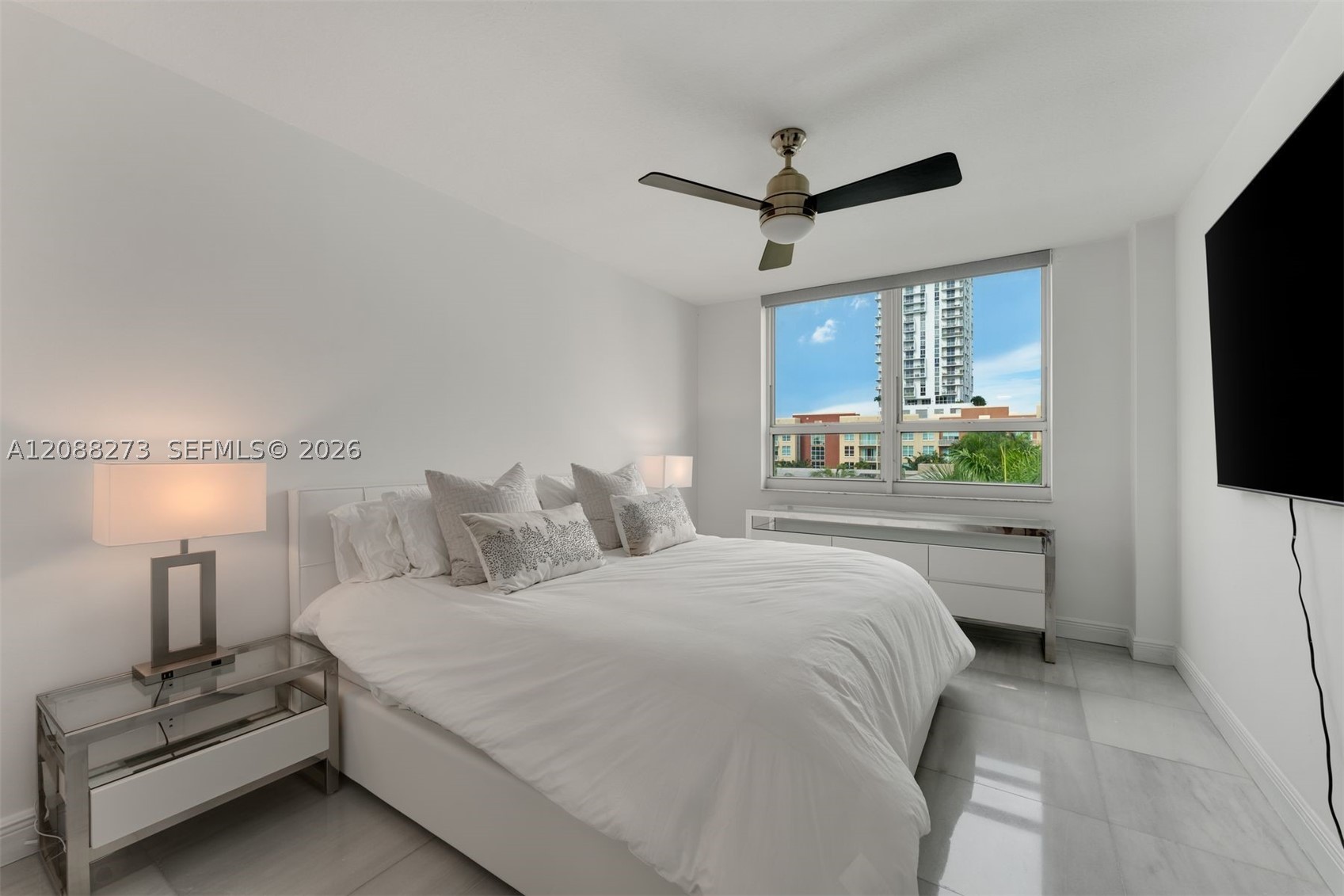 image Cite on the Bay East11