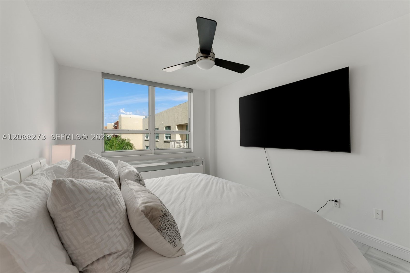 image Cite on the Bay East13