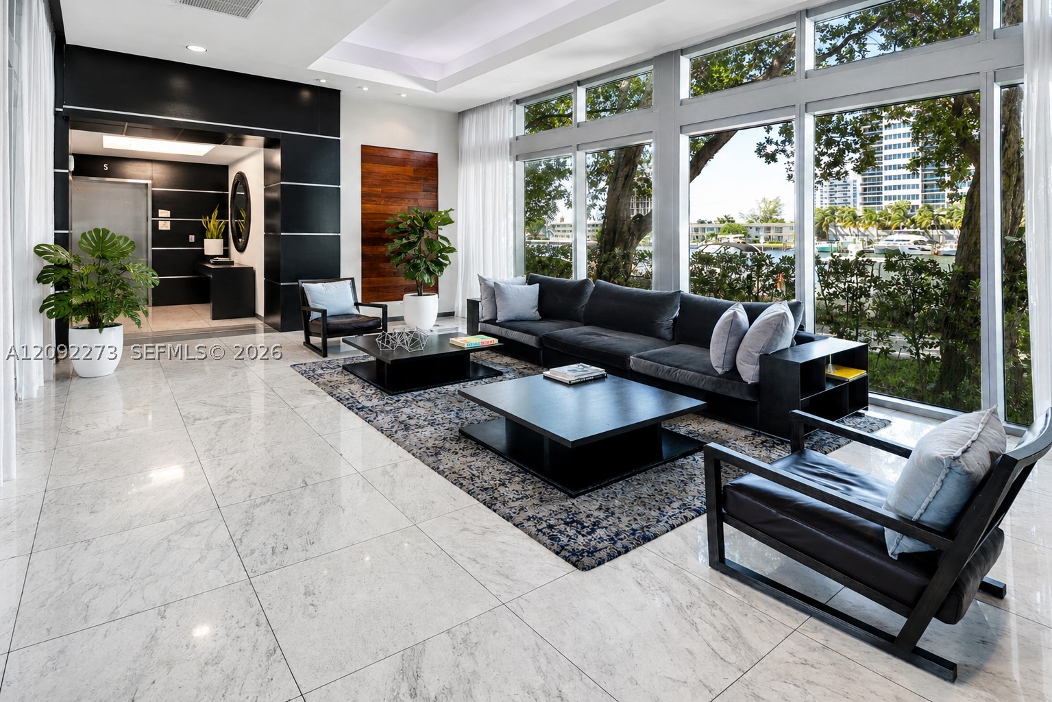 image Eloquence on the Bay27