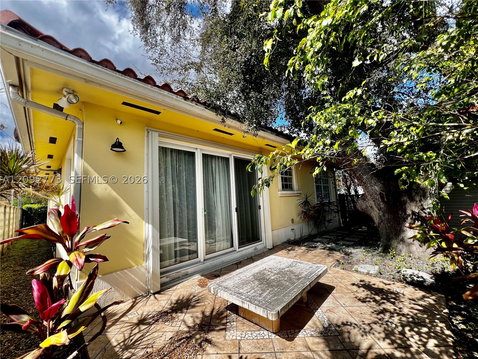 2301 SW 22nd Ave Miami, FL 33145