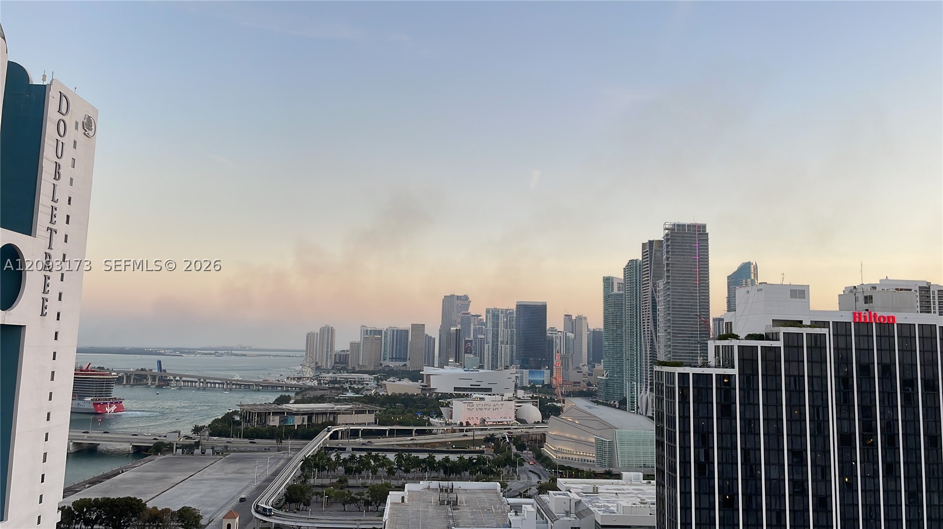 image Opera Tower36