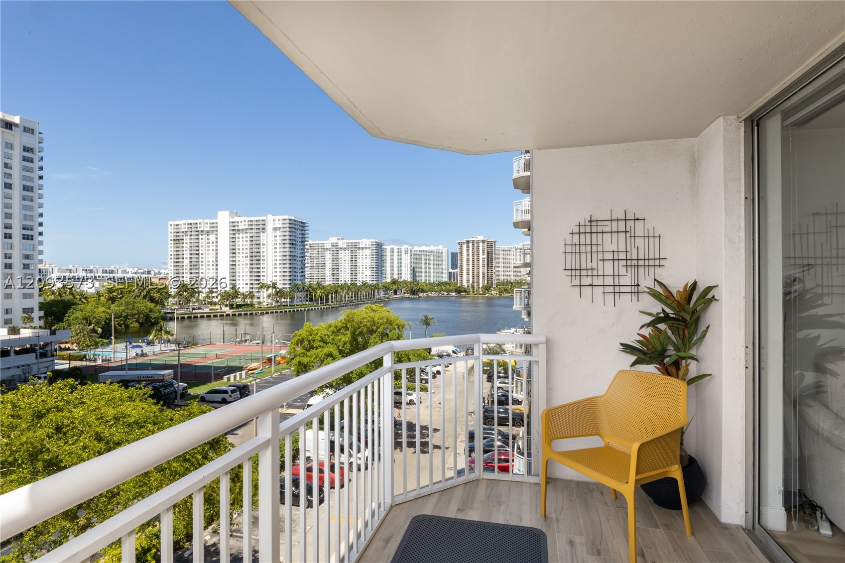 18051 Biscayne Blvd #502