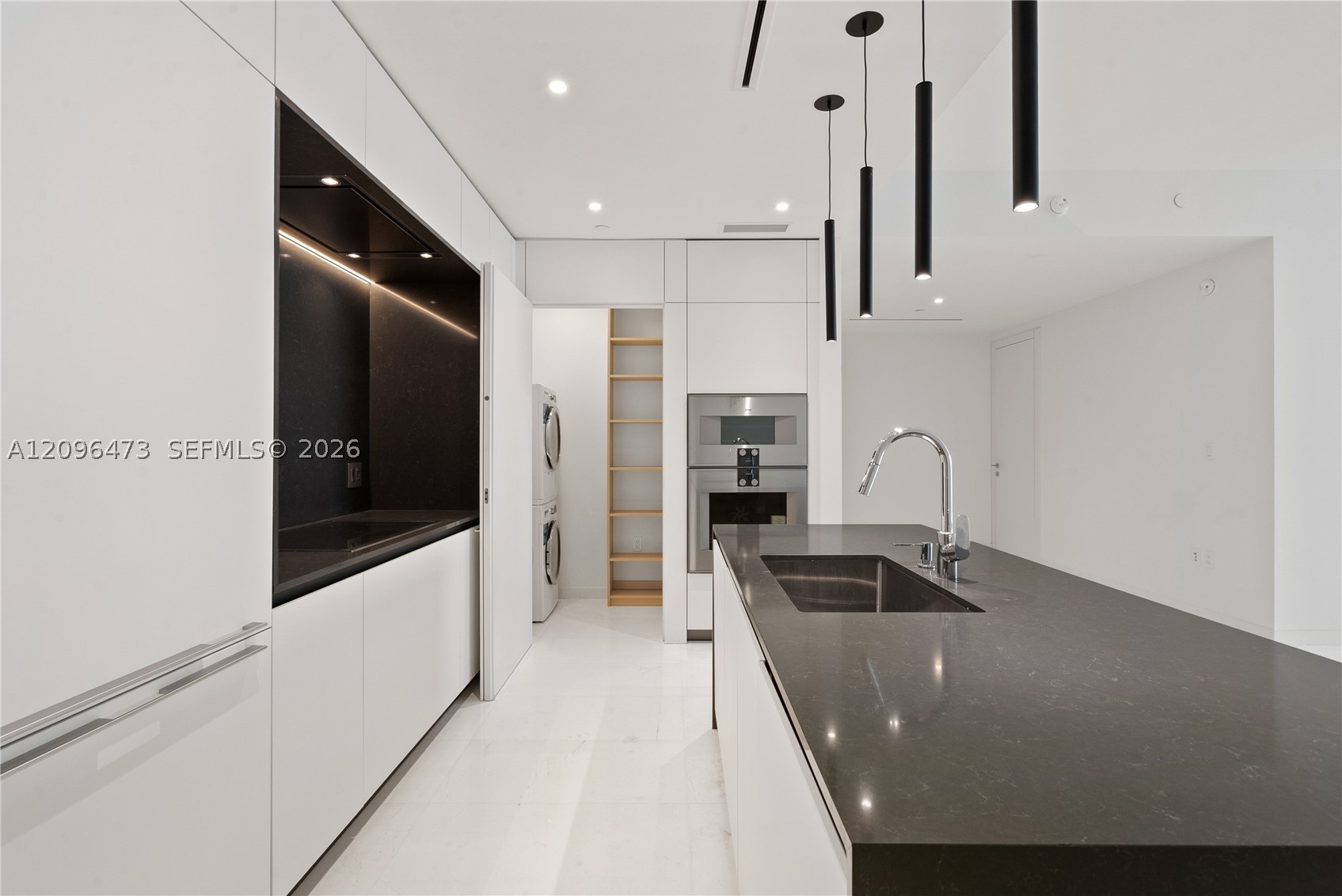 image Aston Martin Residences12