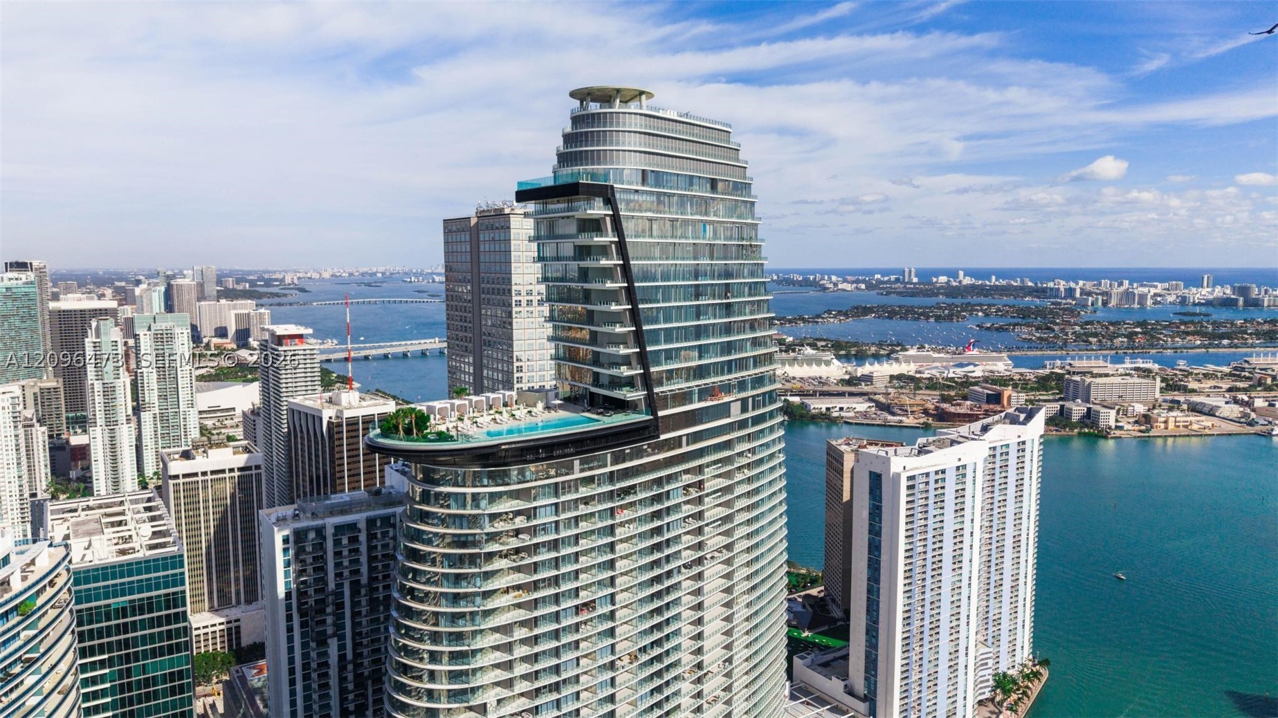 image Aston Martin Residences30