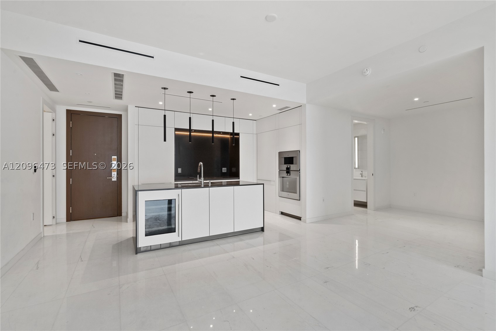 image Aston Martin Residences4