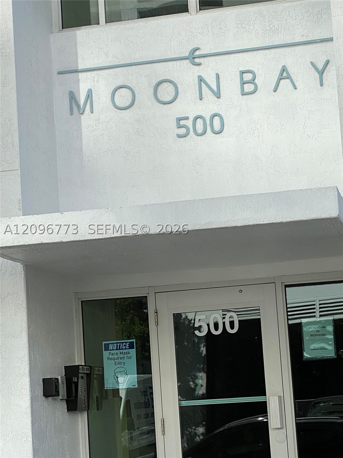 500 NE 29th St #801
