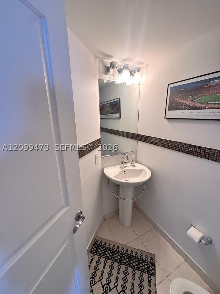 image Platinum Condominium12