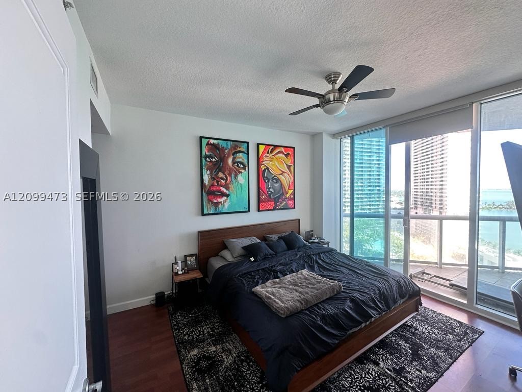 image Platinum Condominium3