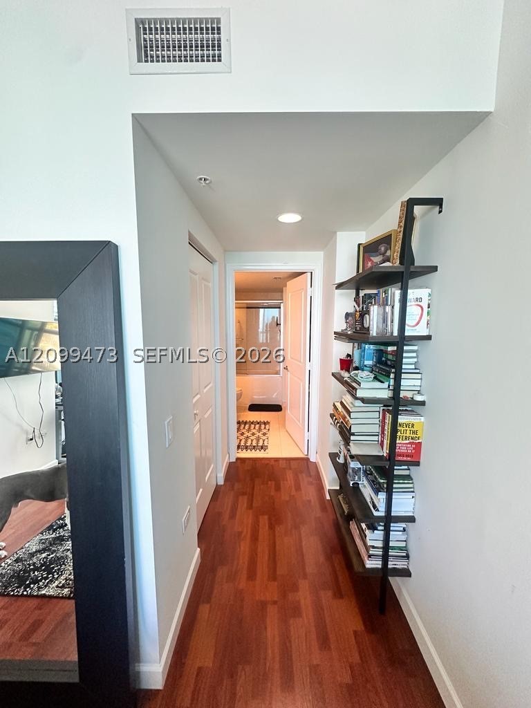 image Platinum Condominium4