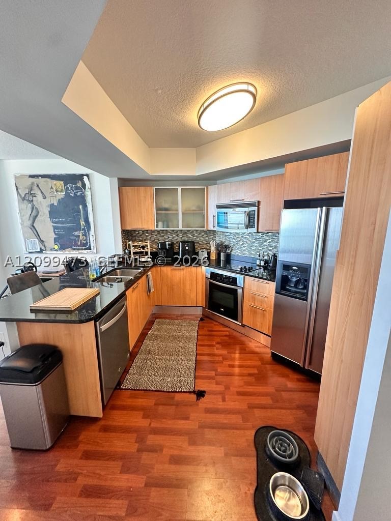 image Platinum Condominium7