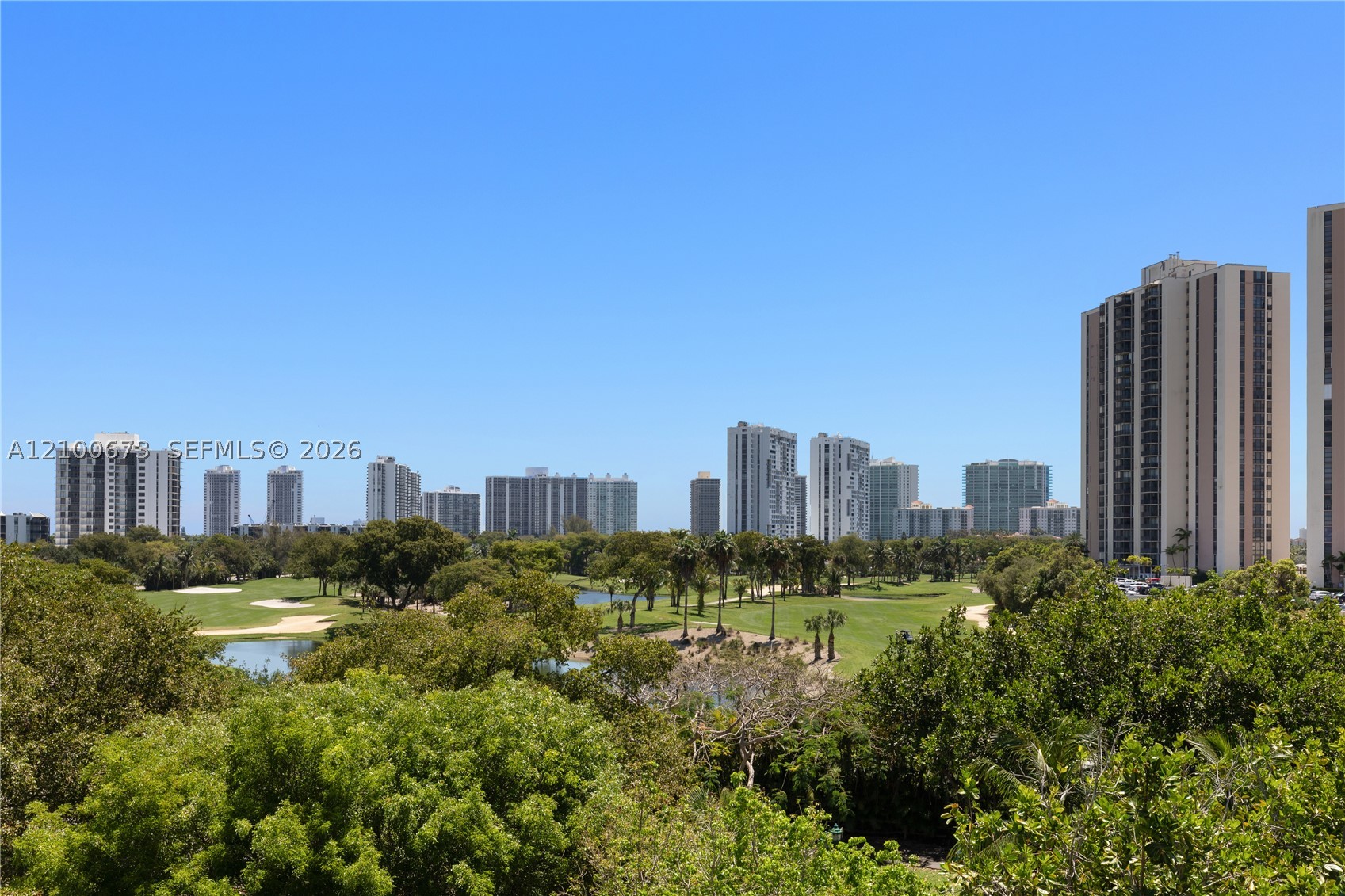 20400 W Country Clb Dr #605