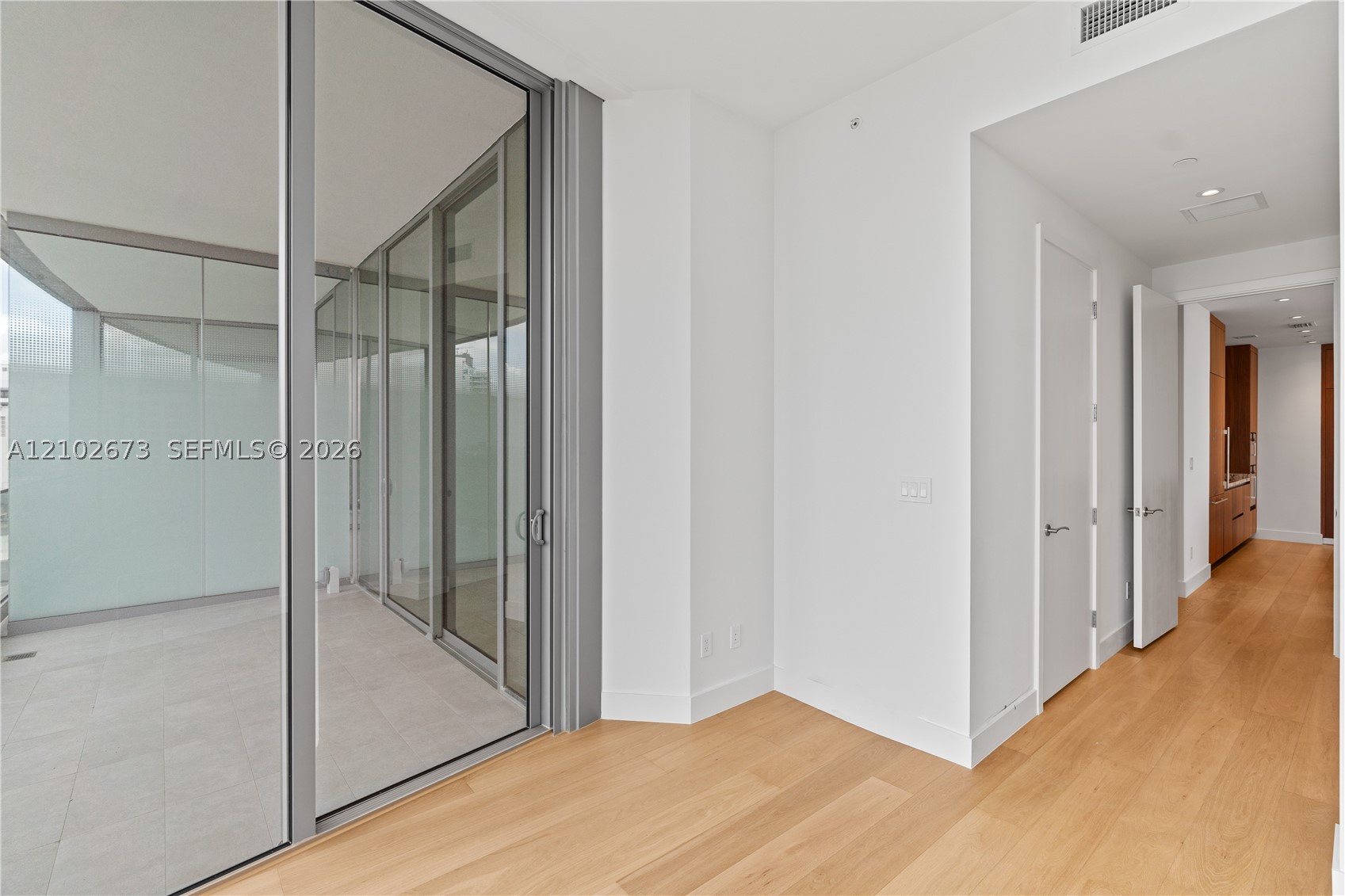 image Una Residences26