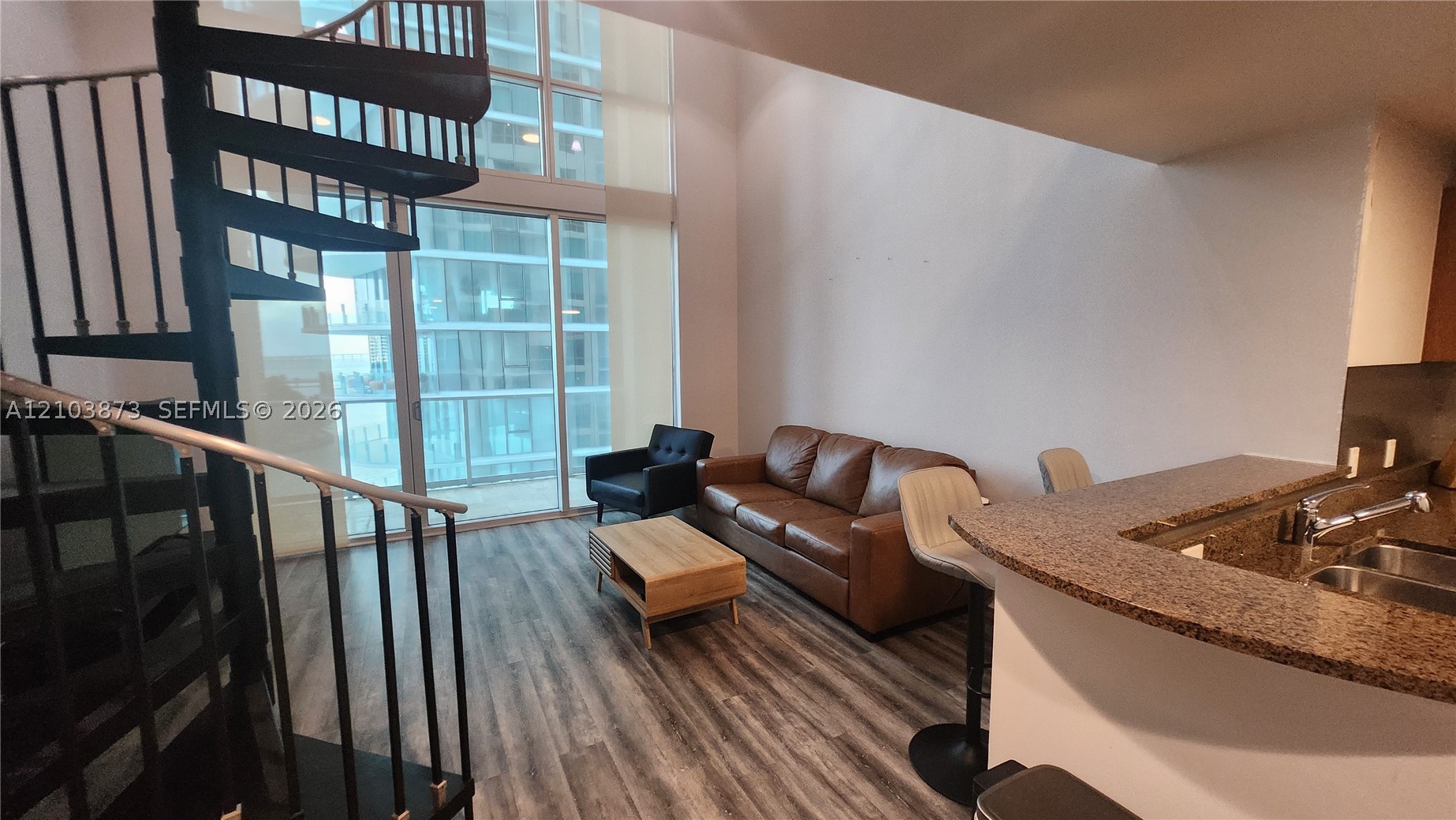 300 S Biscayne Blvd #L-808 Miami, FL 33131