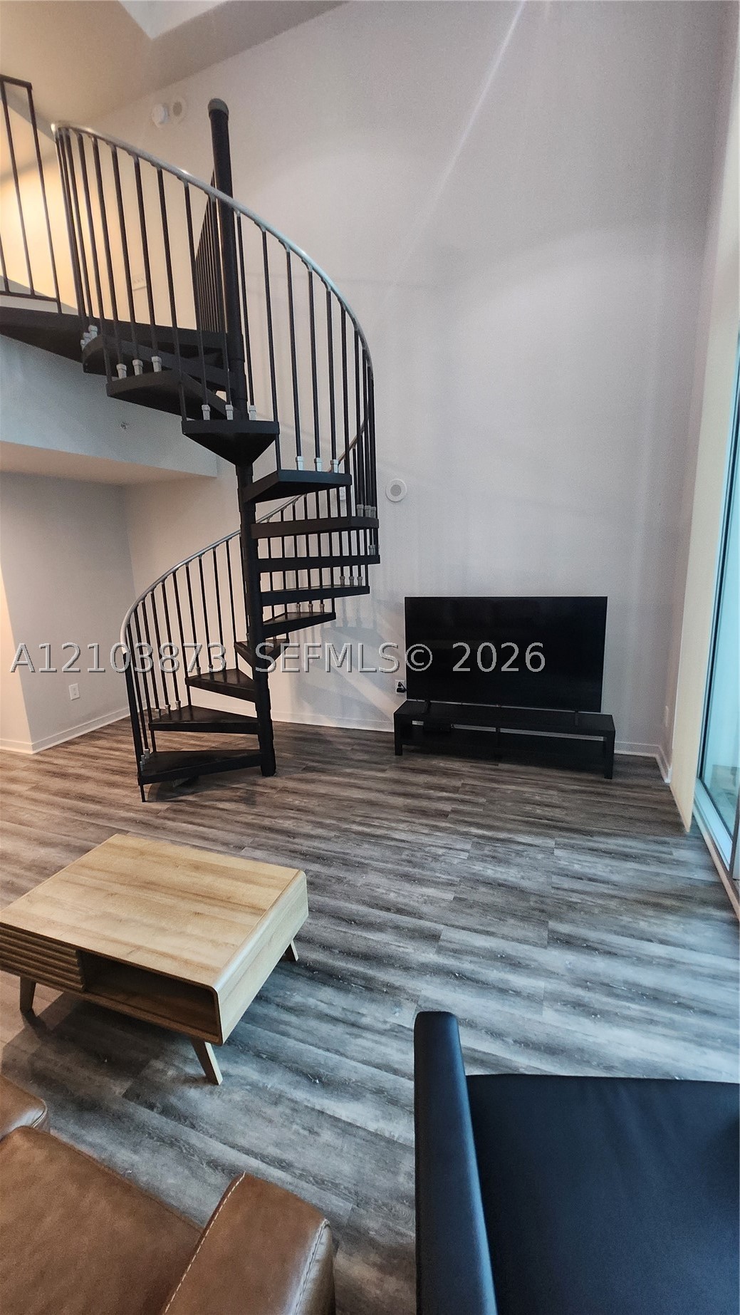 300 S Biscayne Blvd #L-808 Miami, FL 33131