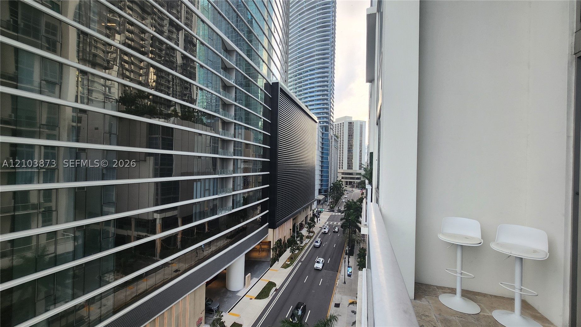 300 S Biscayne Blvd #L-808 Miami, FL 33131