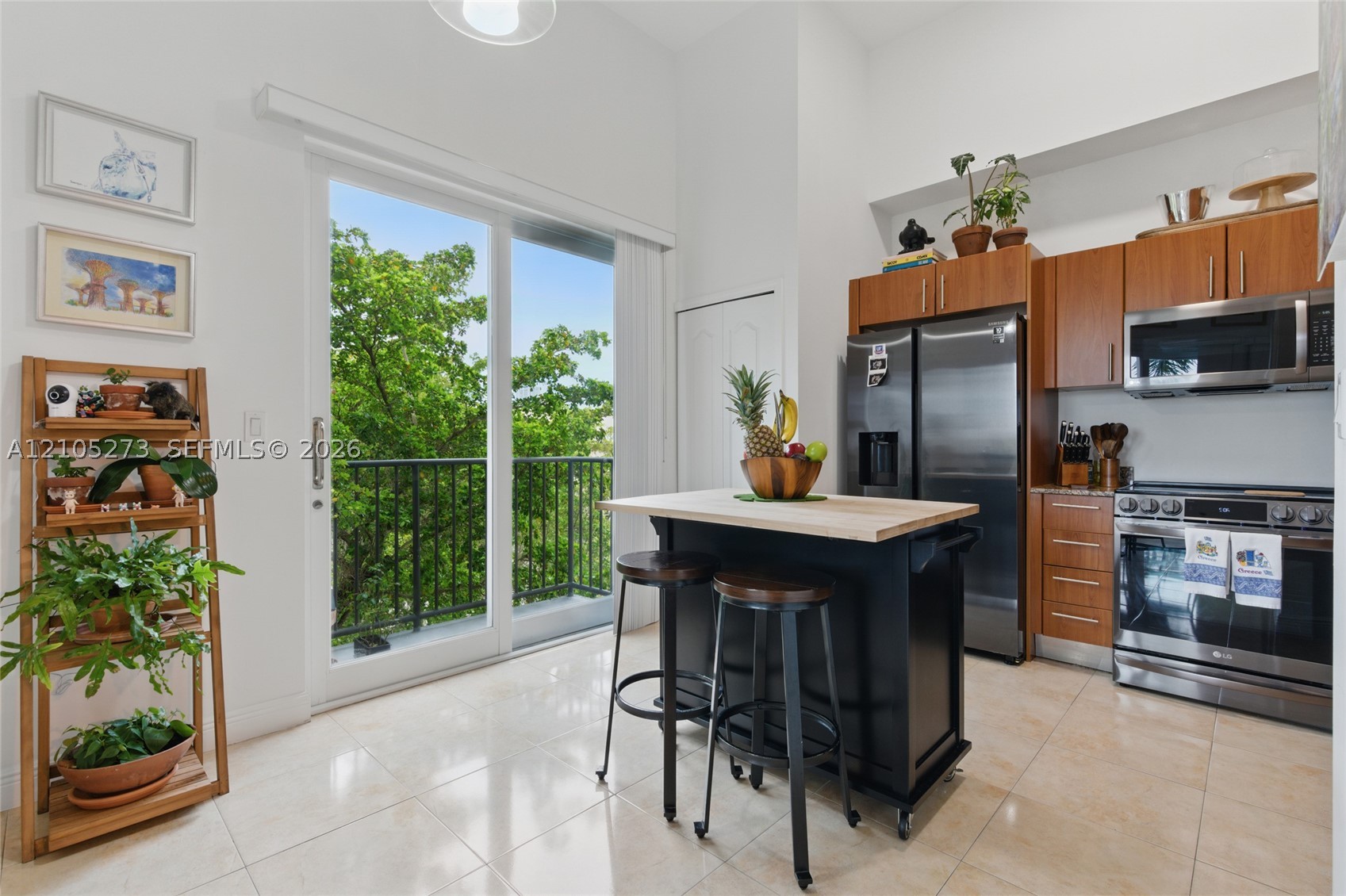 2701 SW 3rd Ave #303 Miami, FL 33129