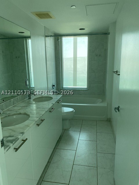 image The Plaza on Brickell East11