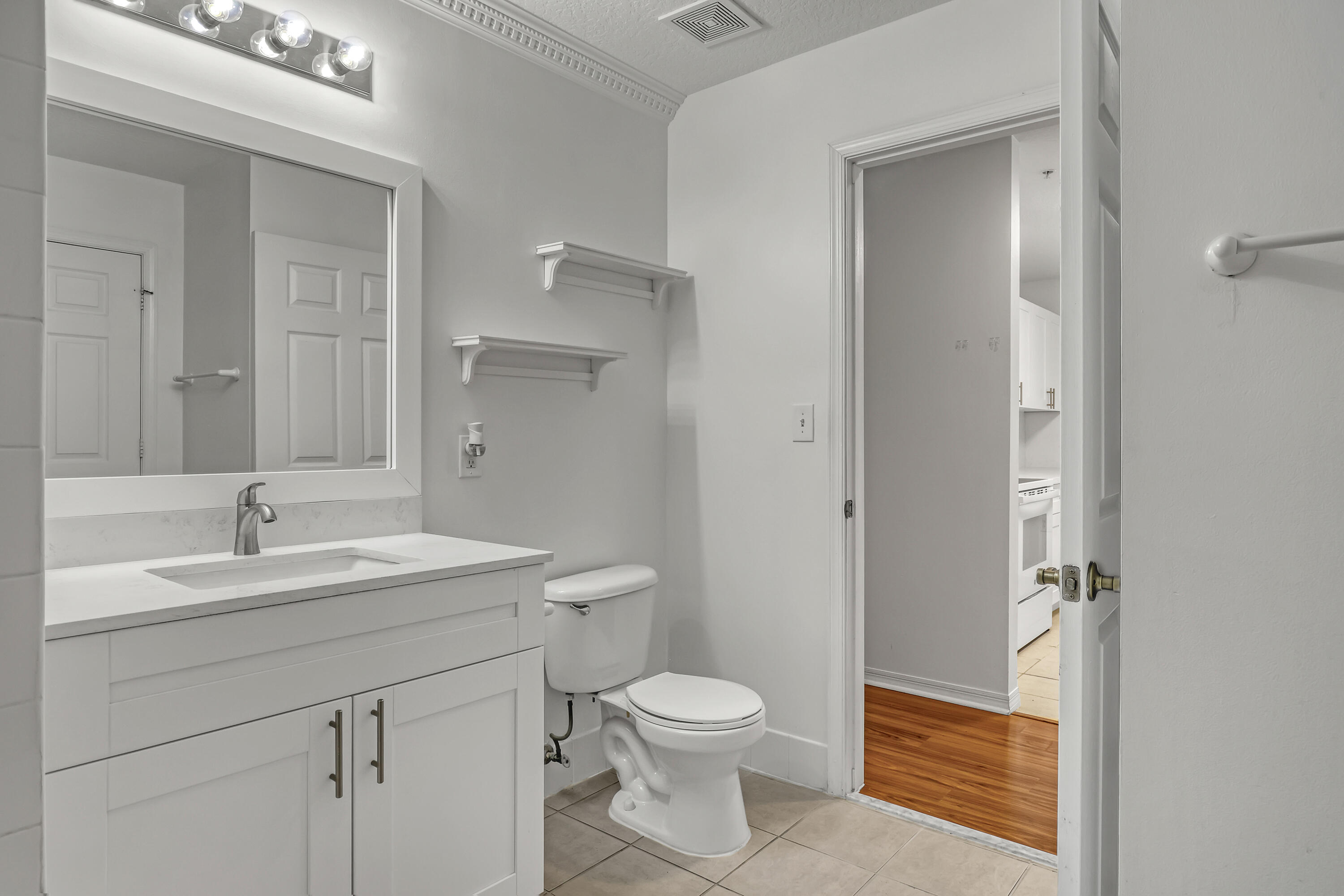 1155 Main #219 Jupiter, FL 33458