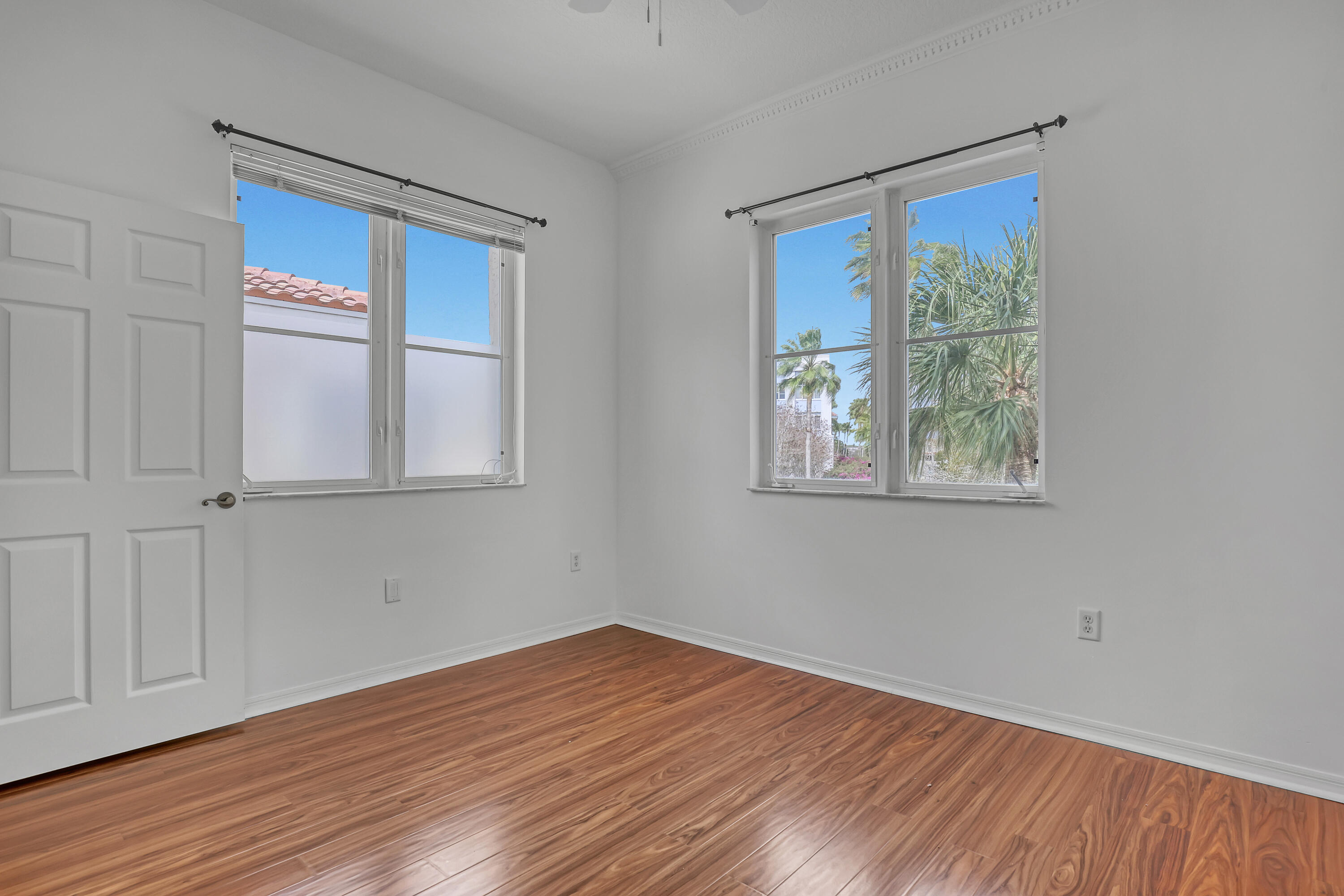 1155 Main #219 Jupiter, FL 33458