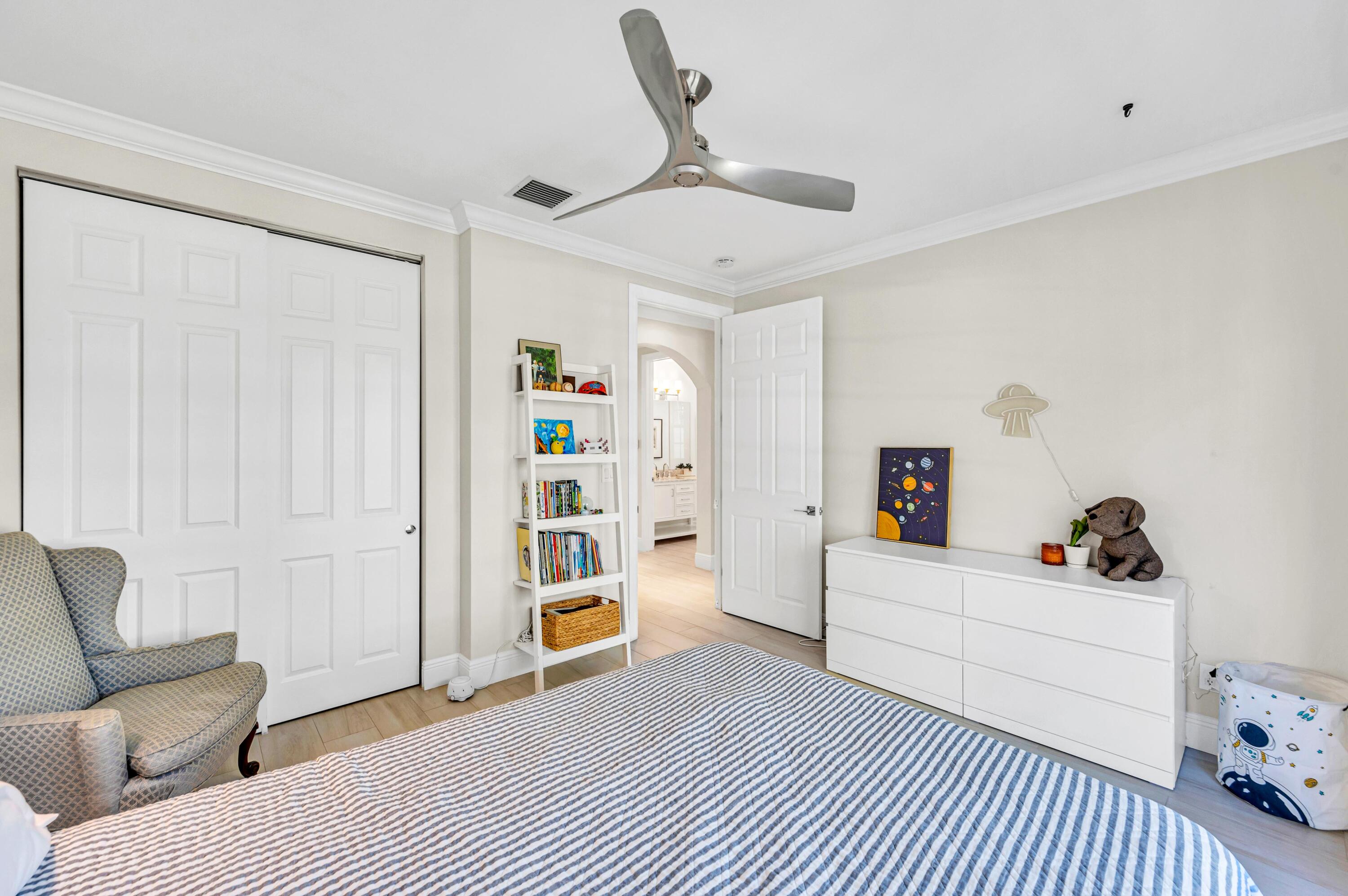 449 NE 16th Fort Lauderdale, FL 33301