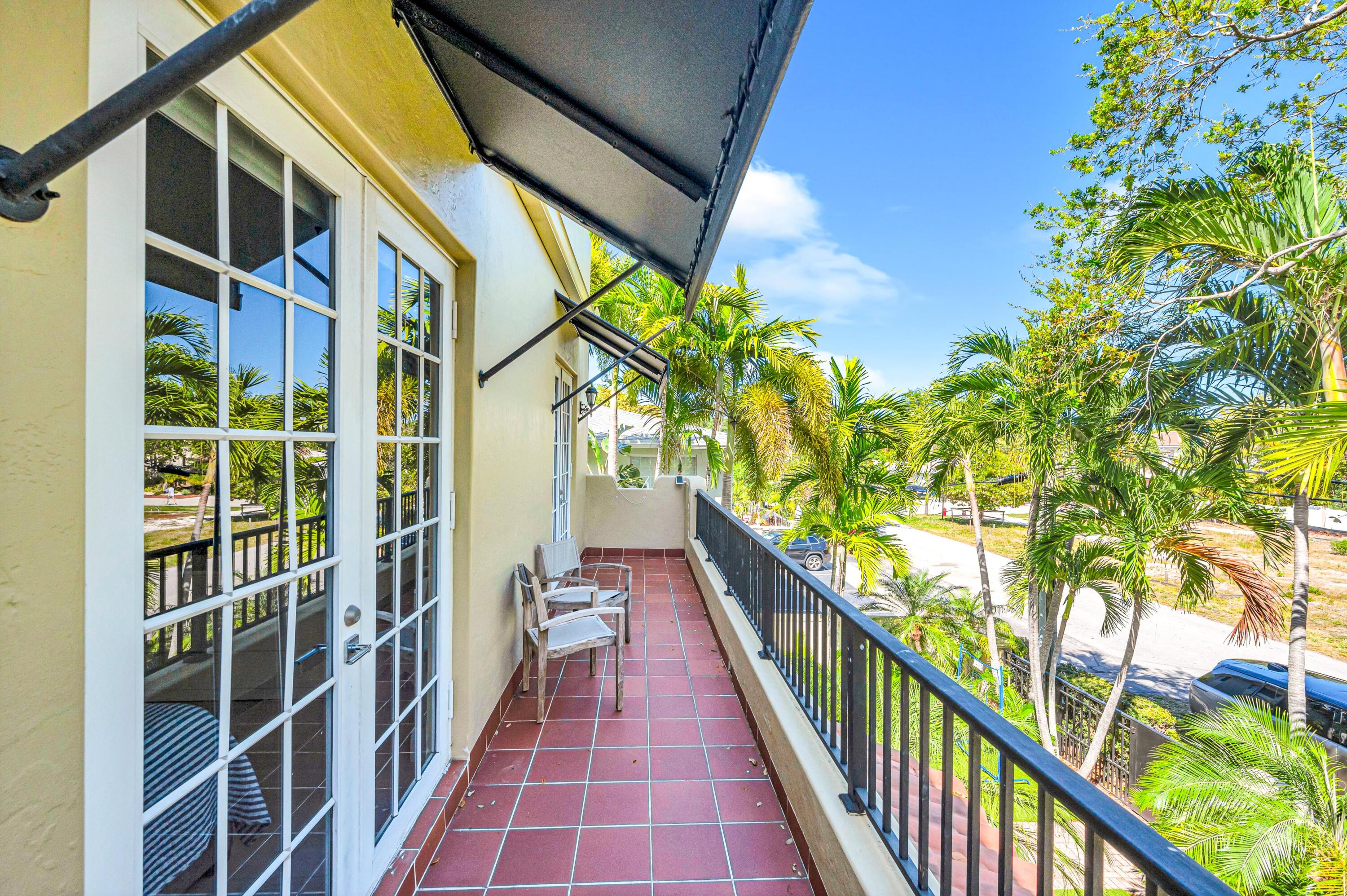 449 NE 16th Fort Lauderdale, FL 33301