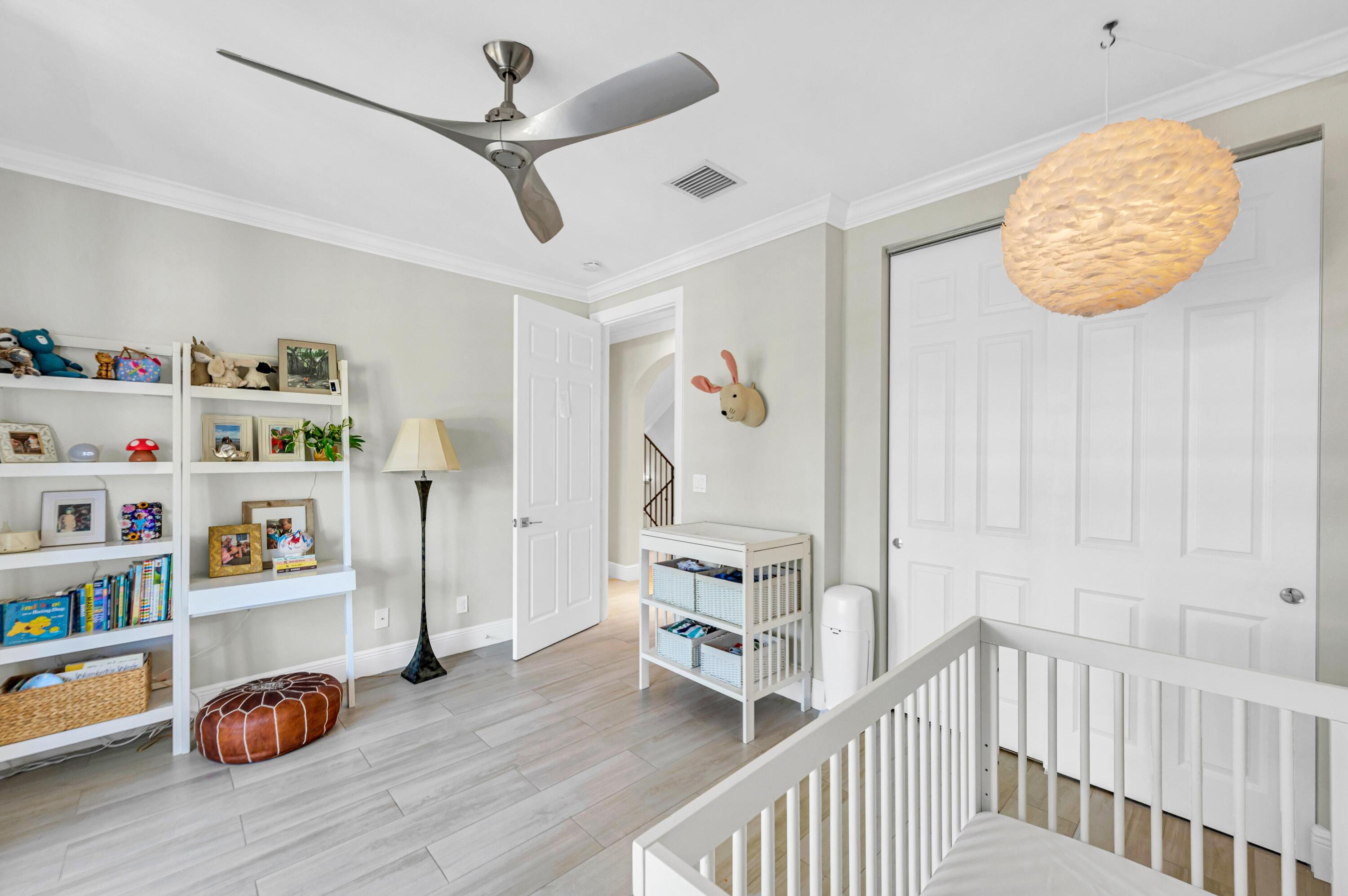 449 NE 16th Fort Lauderdale, FL 33301