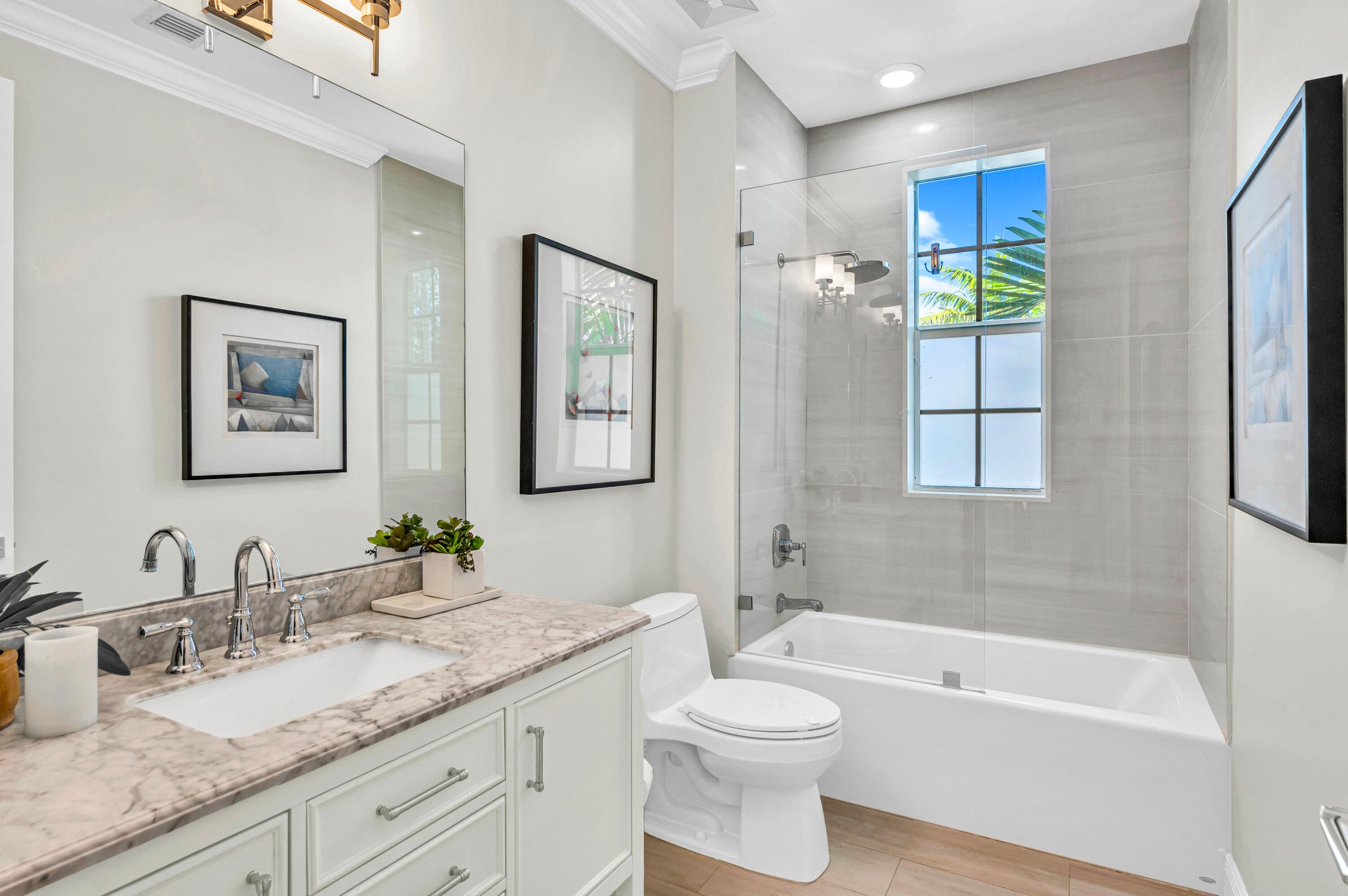 449 NE 16th Fort Lauderdale, FL 33301